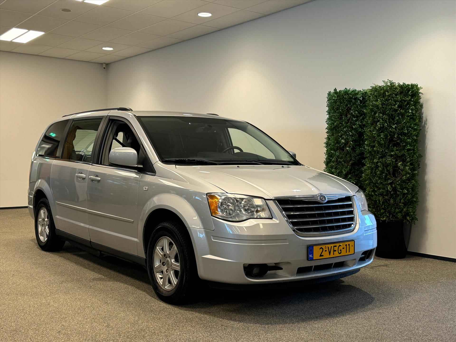 Chrysler Grand-Voyager Rolstoelauto Automaat Rolstoel voorin - 11/33