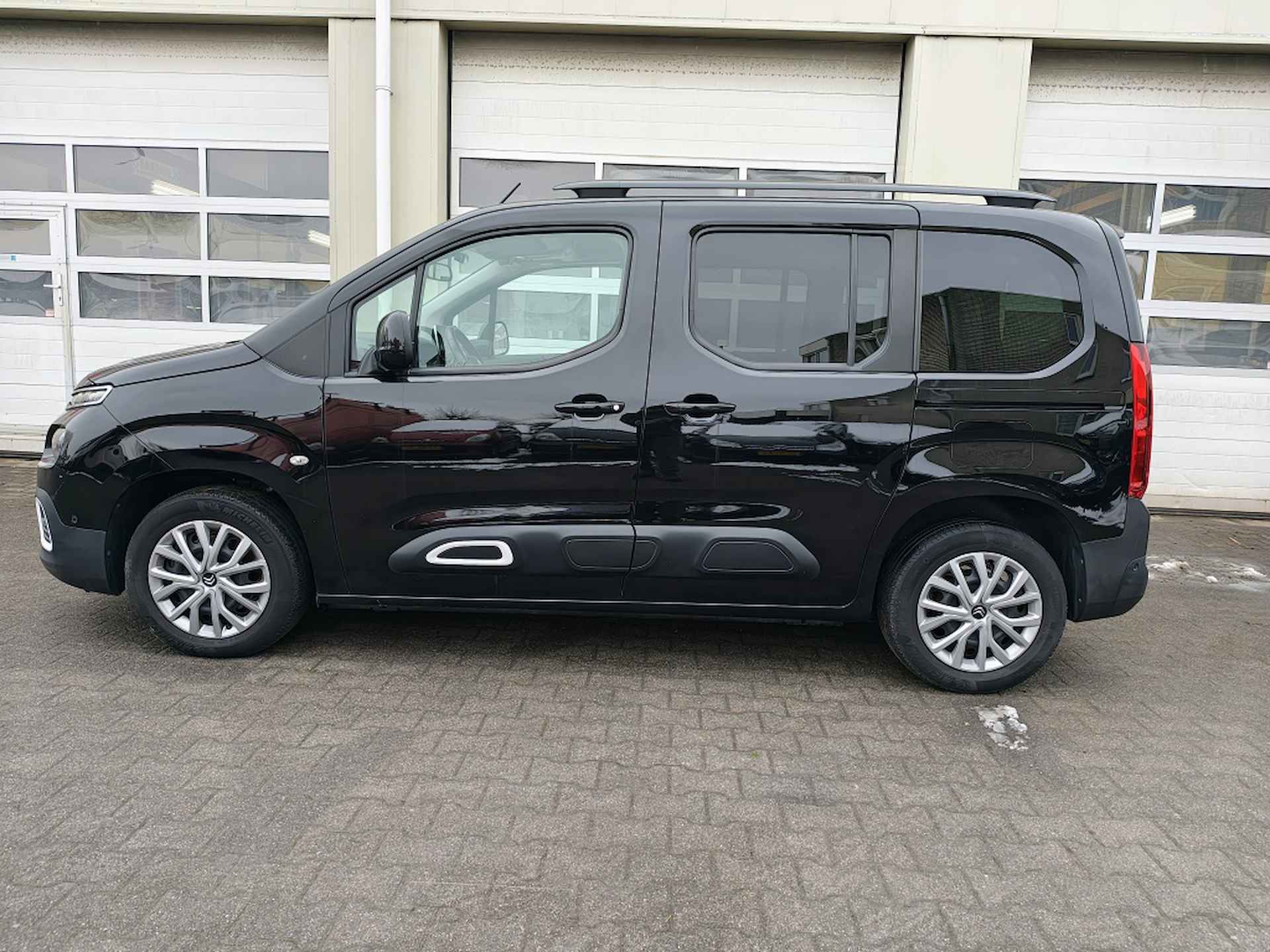 Citroen Berlingo 1.2 PureTech Shine | 8traps AUTOMAAT - 8/40