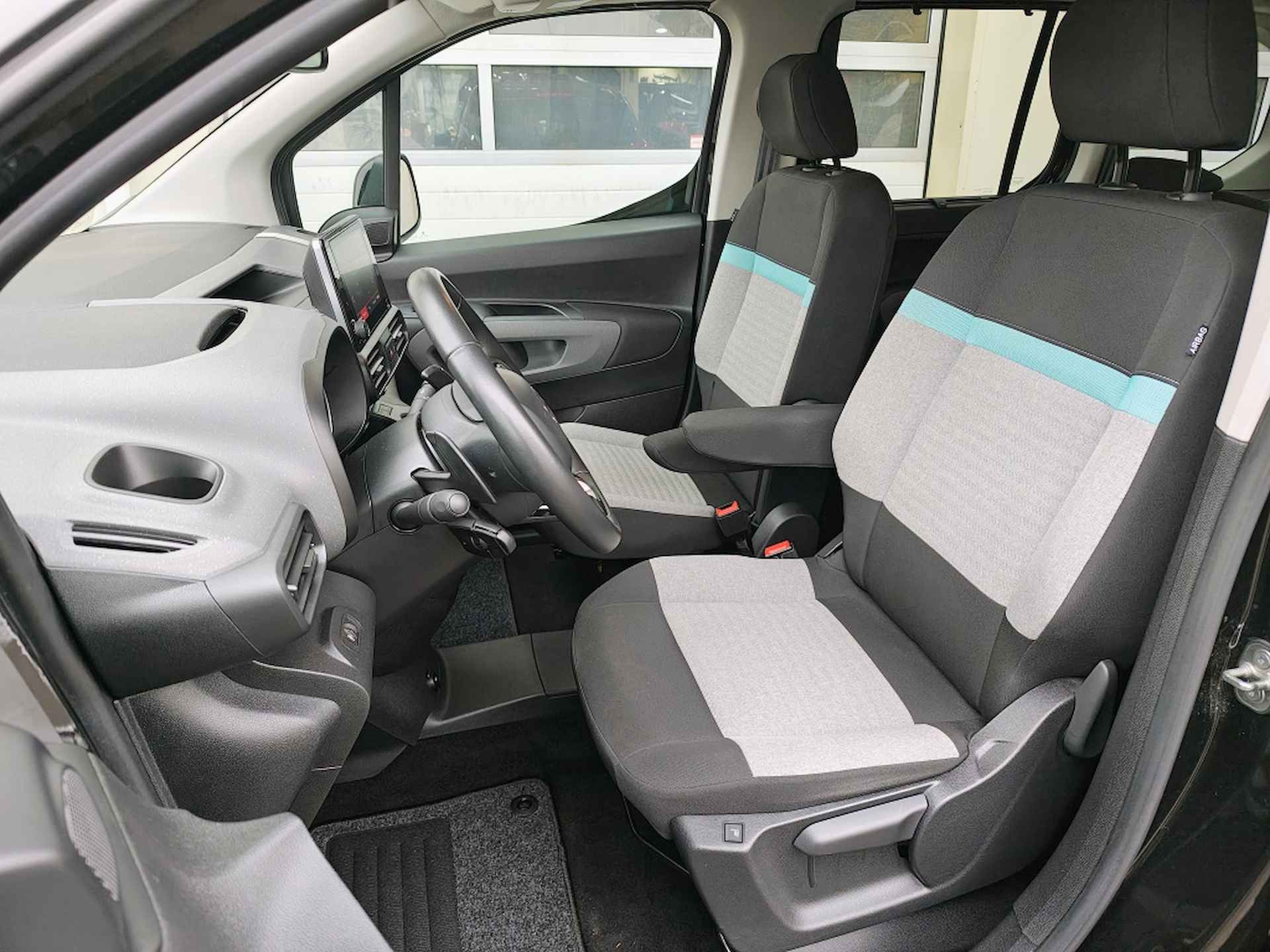 Citroen Berlingo 1.2 PureTech Shine | 8traps AUTOMAAT - 22/40