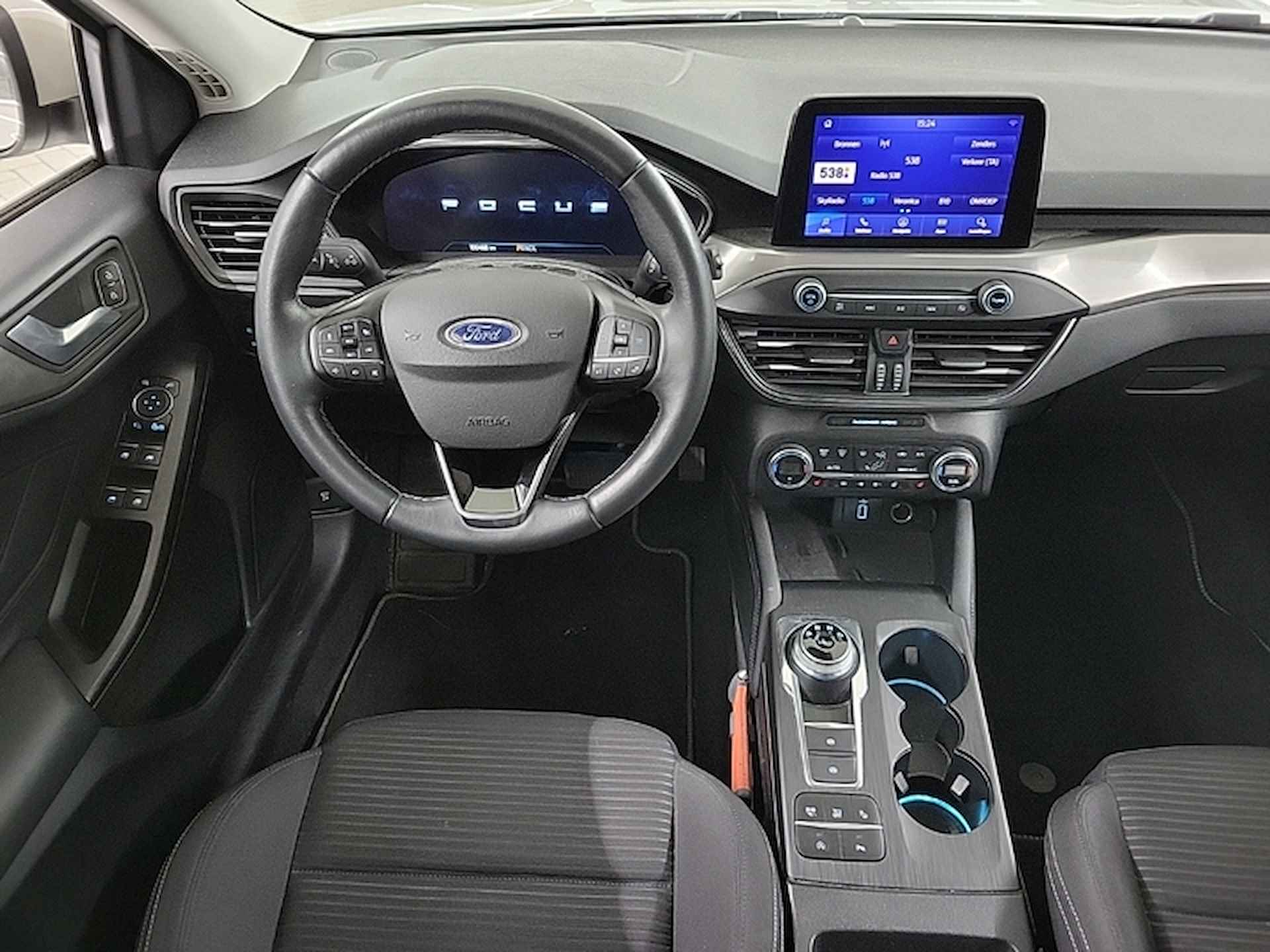 Ford FOCUS Wagon 1.0 EcoBoost Titanium X Business 1e-Eig. FORD-Dealer-Onderh. BOVAG-Dealer-Onderh. NL-AUTO.  Navigatie/Apple-Carplay/Android-Auto, Keyless-Entry, Achteruitrijcamera, Parkeersensoren-V+A, Elektrische-Achterklep, Stoel-Verwarming, Privacy-Glas - 6/22