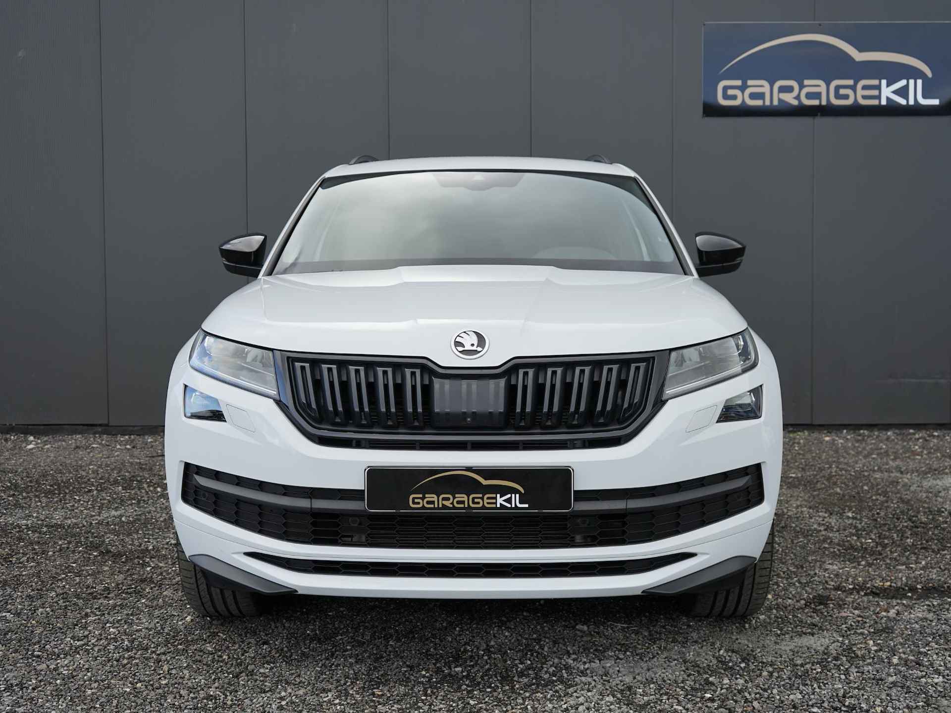 Skoda Kodiaq 1.5 TSI Sportline Business 1ste eig. / Dealeronderh. / 360 camera / Keyless / SmartLink / Elektr. achterklep - 3/33