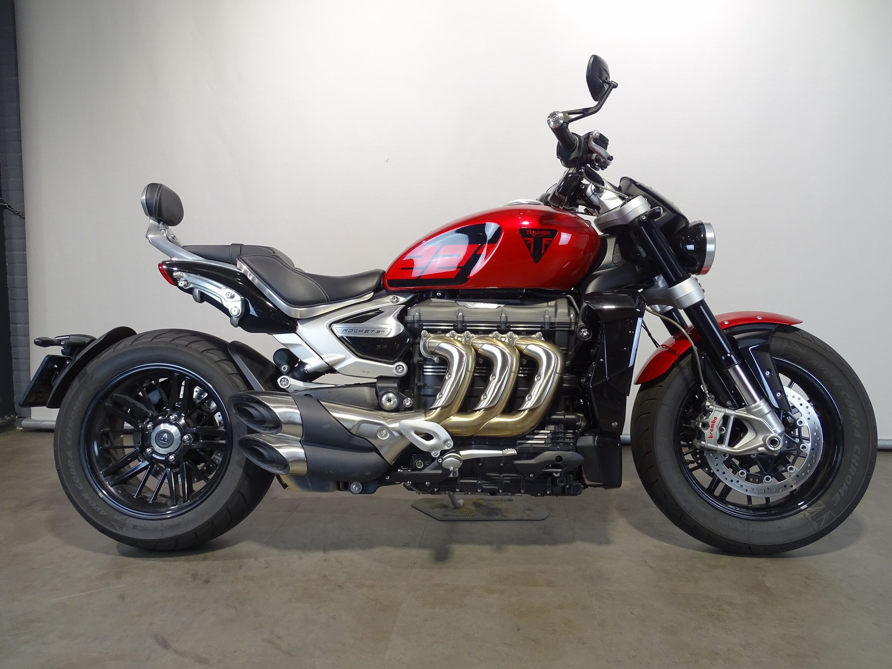 Triumph ROCKET III R 221