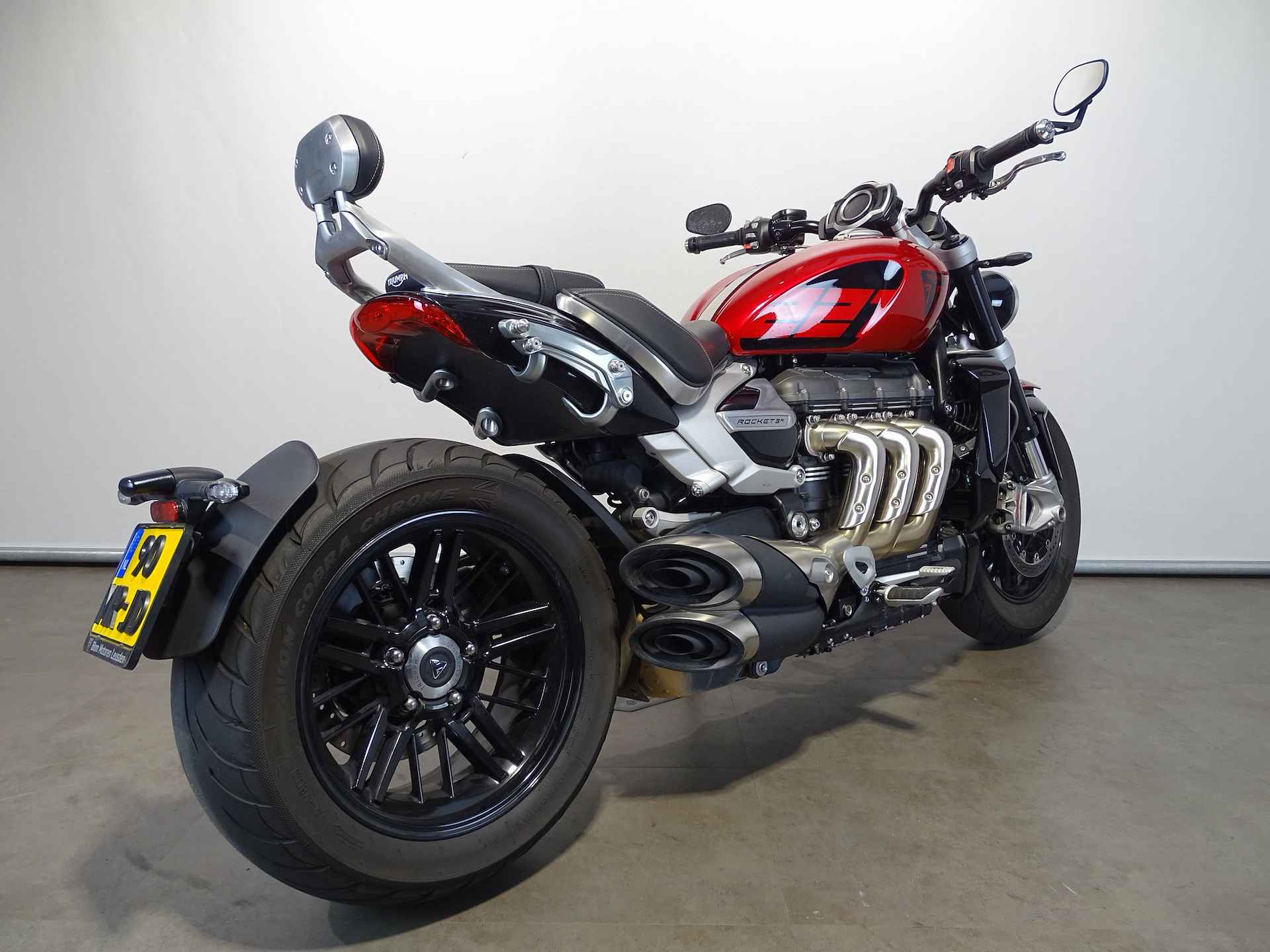 Triumph ROCKET III R 221 - 3/10