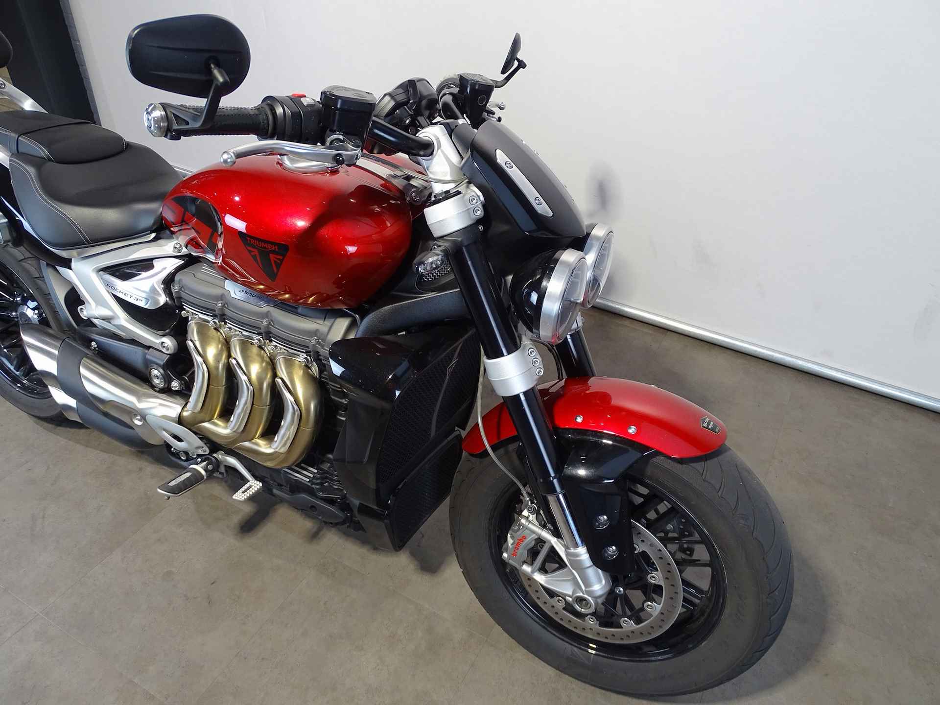 Triumph ROCKET III R 221 - 7/10