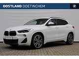 BMW X2 sDrive20i M Sport Automaat / Achteruitrijcamera / Sportstoelen / Comfort Access / Head-Up / LED / Park Assistant / Stoelverwarming