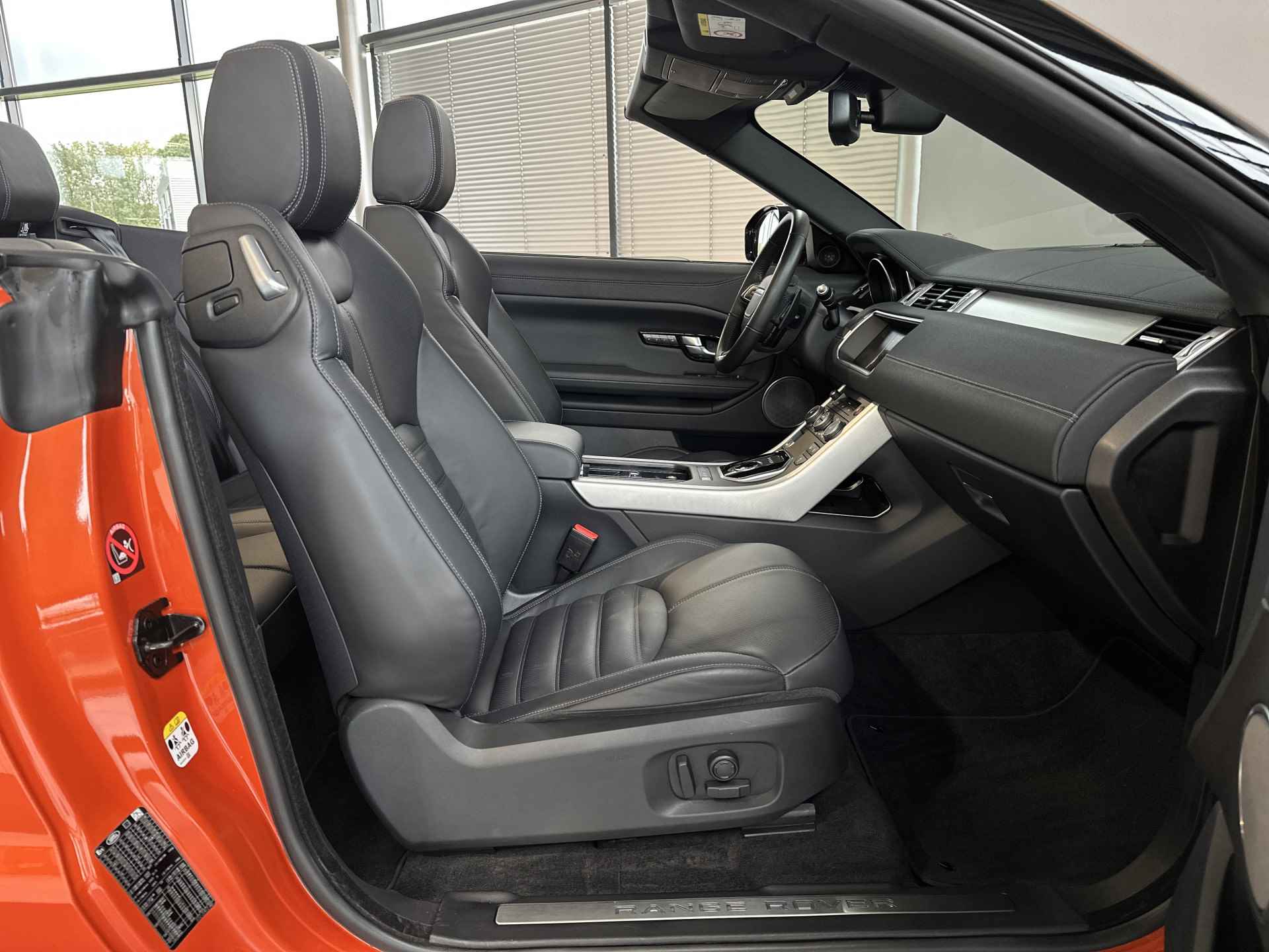 Land Rover Range Rover Evoque Convertible 2.0 HSE Dynamic | 1e eigenaar | NL-Auto - 4/27