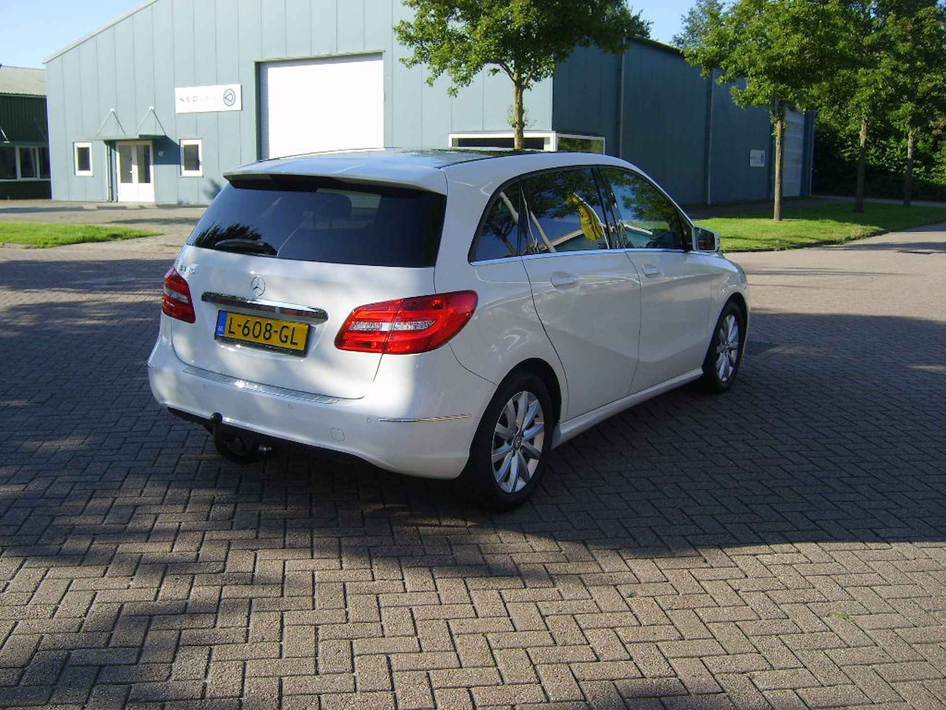 Mercedes-Benz B-Klasse 180 Ambition - 5/27