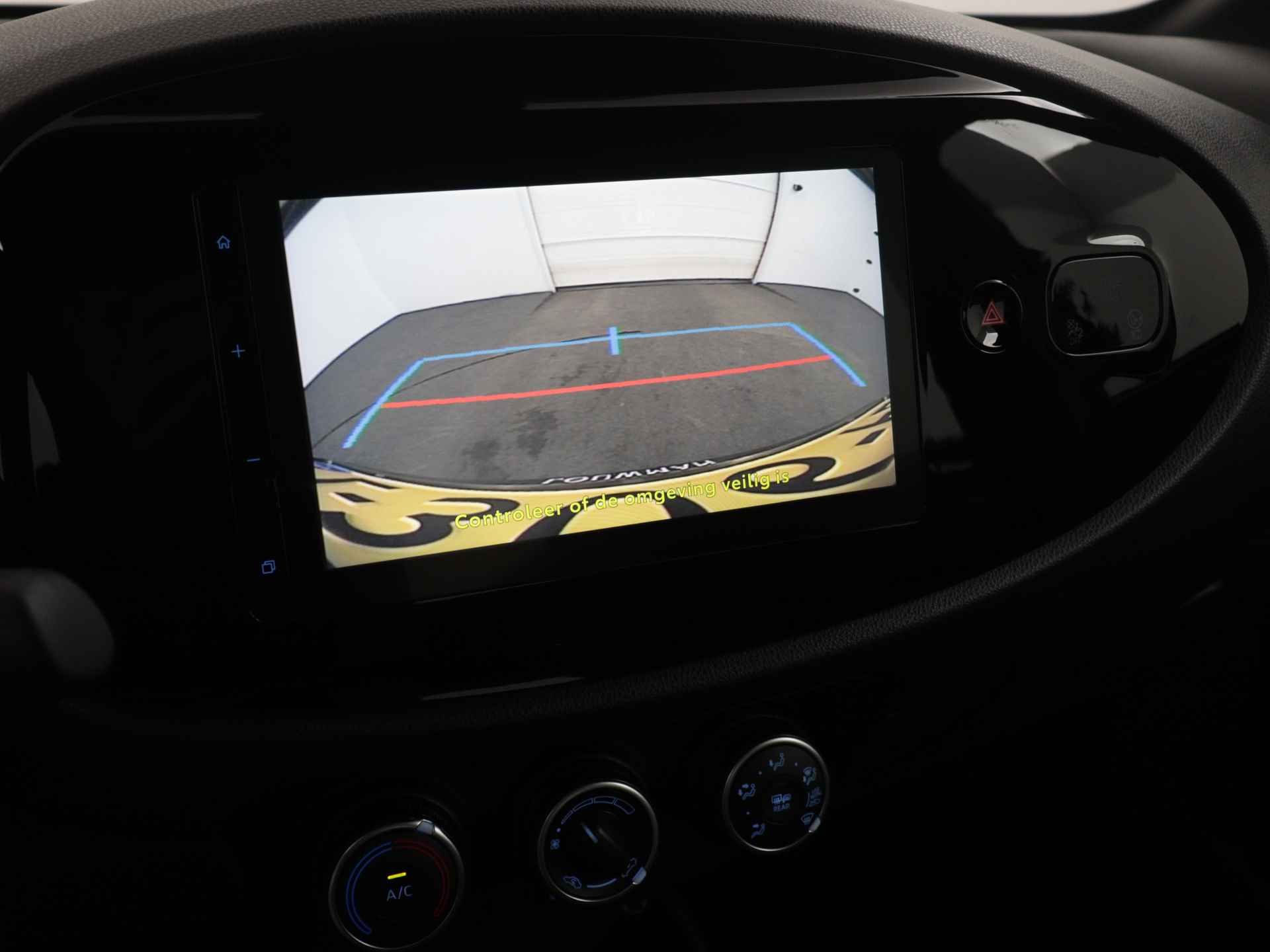 Toyota Aygo X 1.0 VVT-i MT play | Cloud Navigatie | Camera | Airco | - 10/38