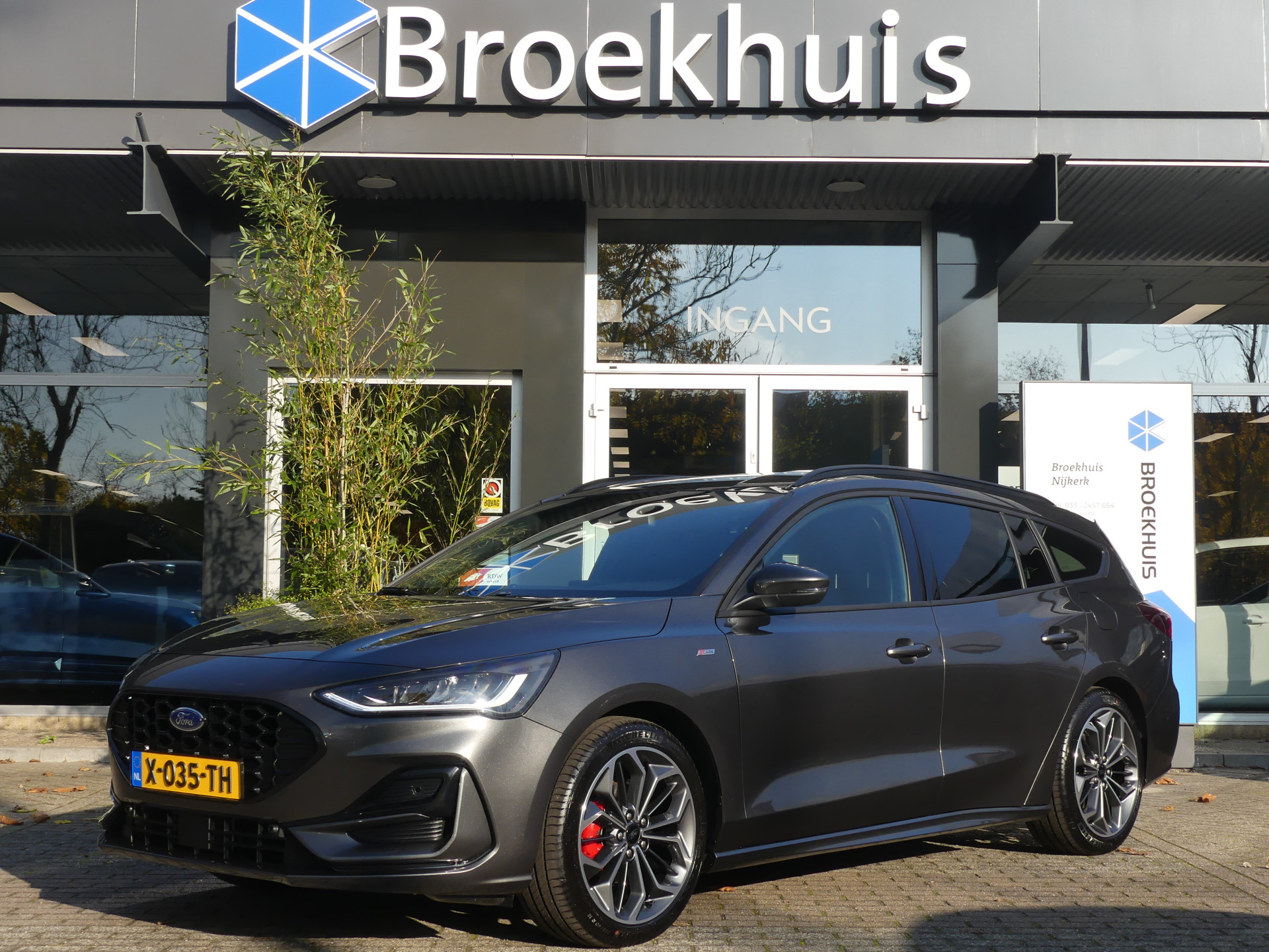 Ford Focus Wagon 1.0 EcoBoost Hybrid 125PK ST-Line X | STOEL+STUUR+VOORRUITVERWARMING | 18'' LMV | CAMERA |