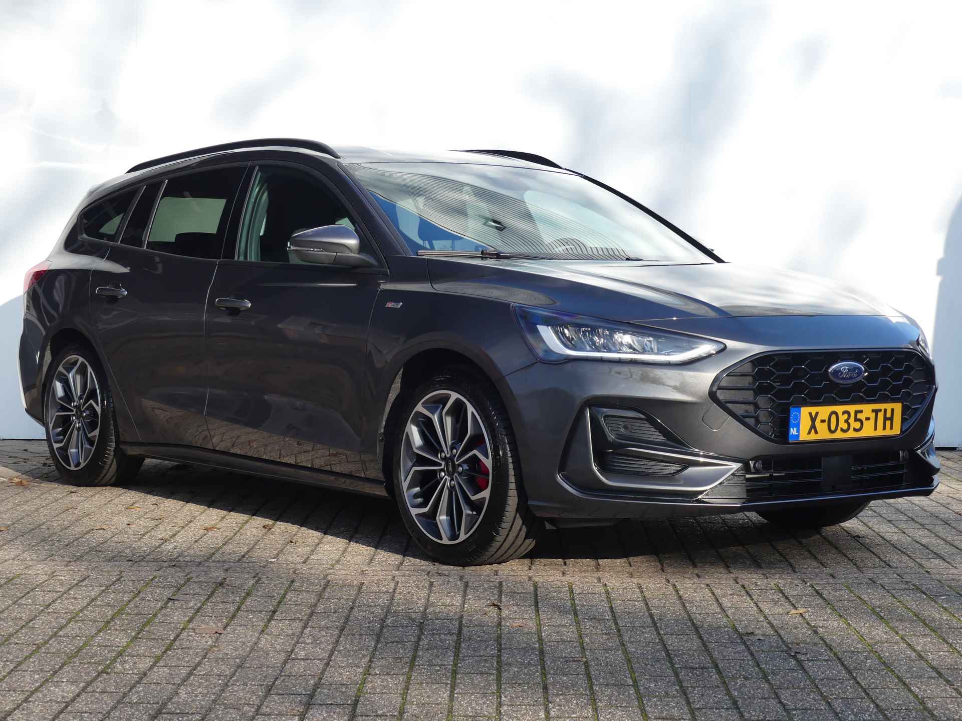 Ford Focus Wagon 1.0 EcoBoost Hybrid 125PK ST-Line X | STOEL+STUUR+VOORRUITVERWARMING | 18'' LMV | CAMERA | - 5/40