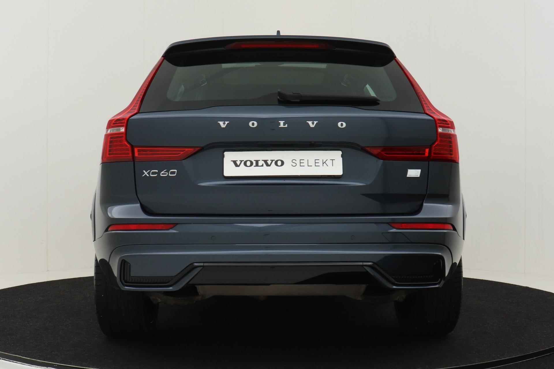 Volvo XC60 T6 RECHARGE AWD R-DESIGN -LUCHTVERING|22"|TREKHAAK|CAMERA|HEAD-UP DISP. - 13/47