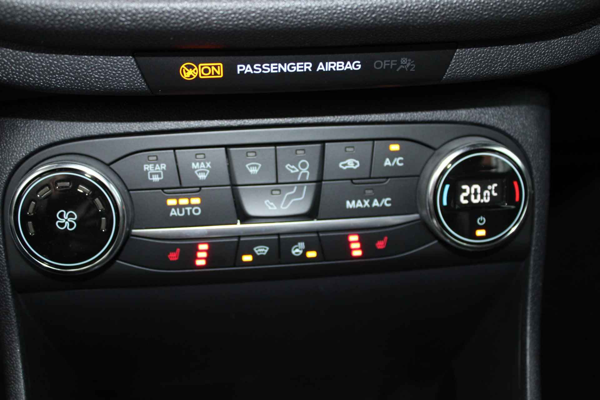 Ford Fiesta 1.0 EcoBoost 100 PK Active X | Winterpack | 17 Inch Lichtmetalen Velgen | B & O Sound | DAB | Climate Control | Cruise Control - 22/29