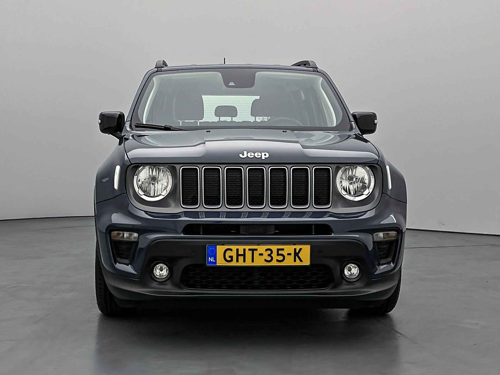 Jeep Renegade SUV S e-Hybrid 130 pk Automaat | Navigatie | Achteruitrijcamera | Lederen Bekleding | Voorstoelen Verwarmd | Keyless Entry/Start | Dodehoek Detectie | Adaptieve Cruise Control | Climate Control | LED Koplampen | 19" Lichtmetalen Velgen | Apple Carplay/Android Auto | - 4/33