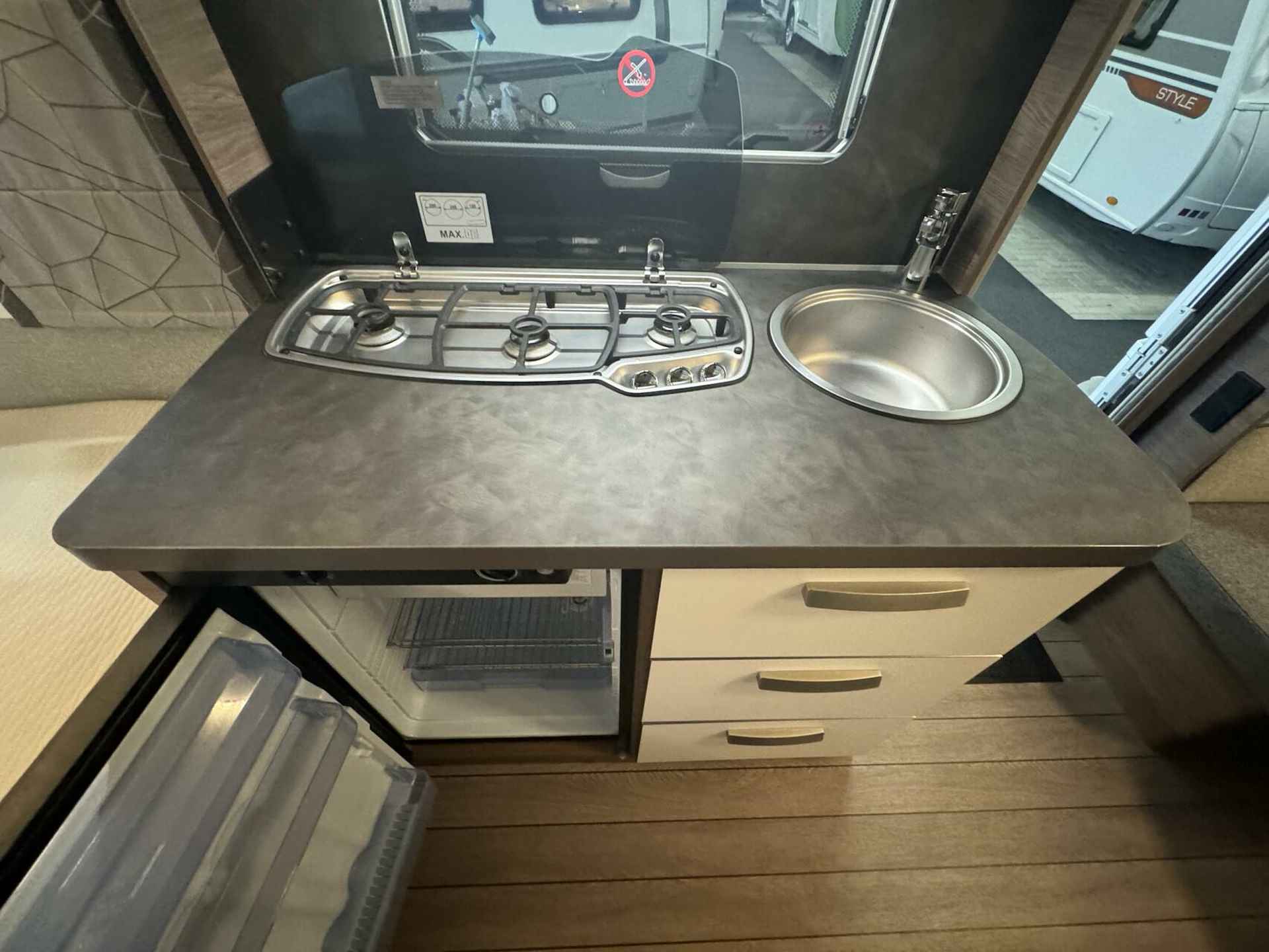 KNAUS SILVER SELECTION 460 XXL CARAVANSHOW 24,25,26 JANUARI - 16/21