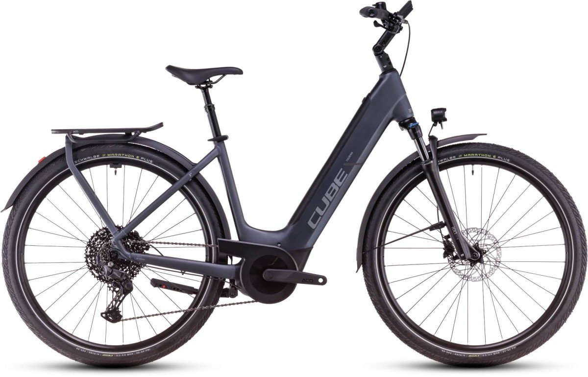 CUBE TOURING HYBRID PRO 625 Lageinstap Metallicgrey/chrome EE54 54cm EE54 2025