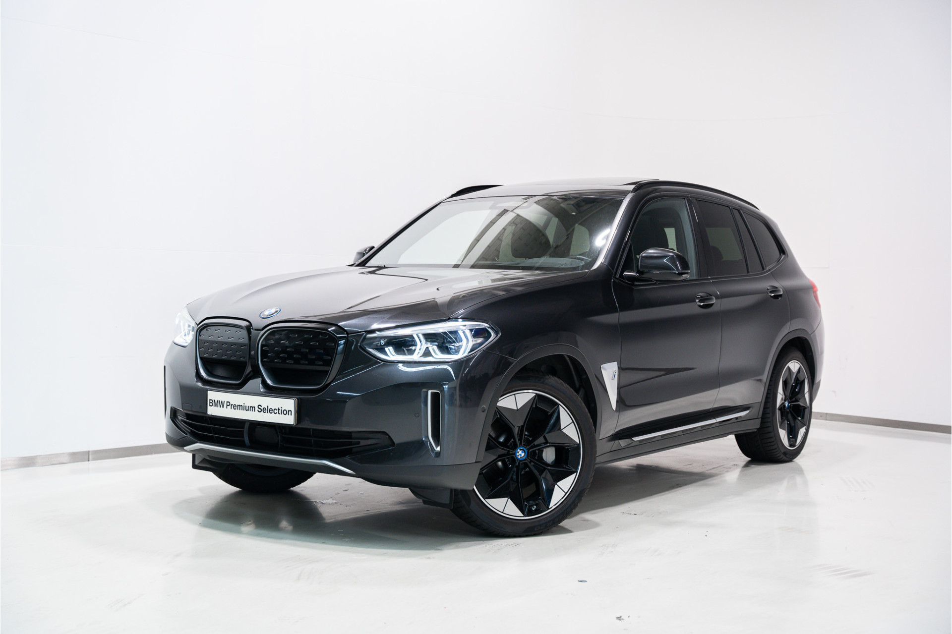 BMW iX3 High Executive M Sportpakket Shadow Line