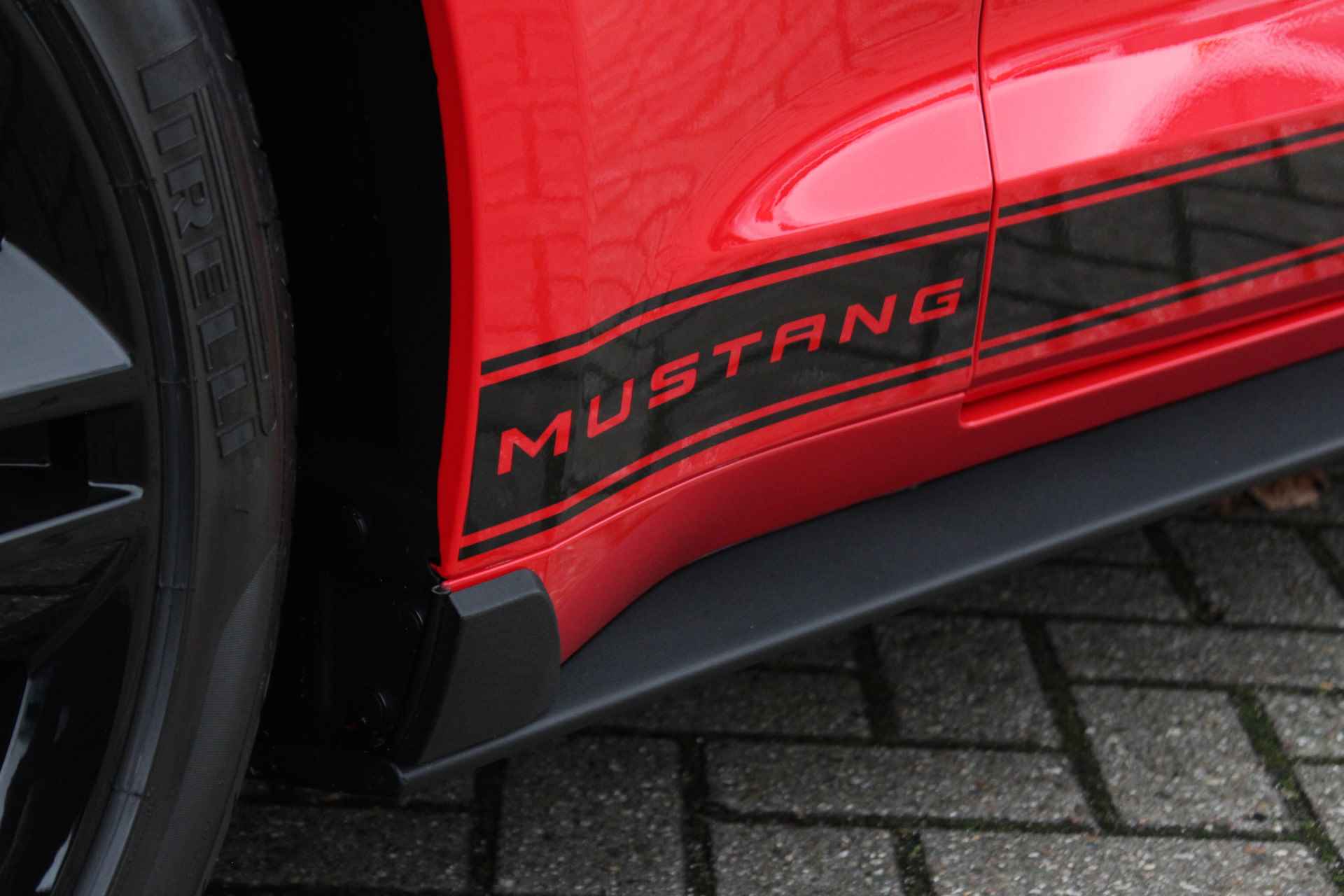 Ford Mustang 2.3 EcoBoost Fastback | Nieuwstaat | 1e eig. | NL-Auto | Dealeronderhouden | Uniek | - 24/41