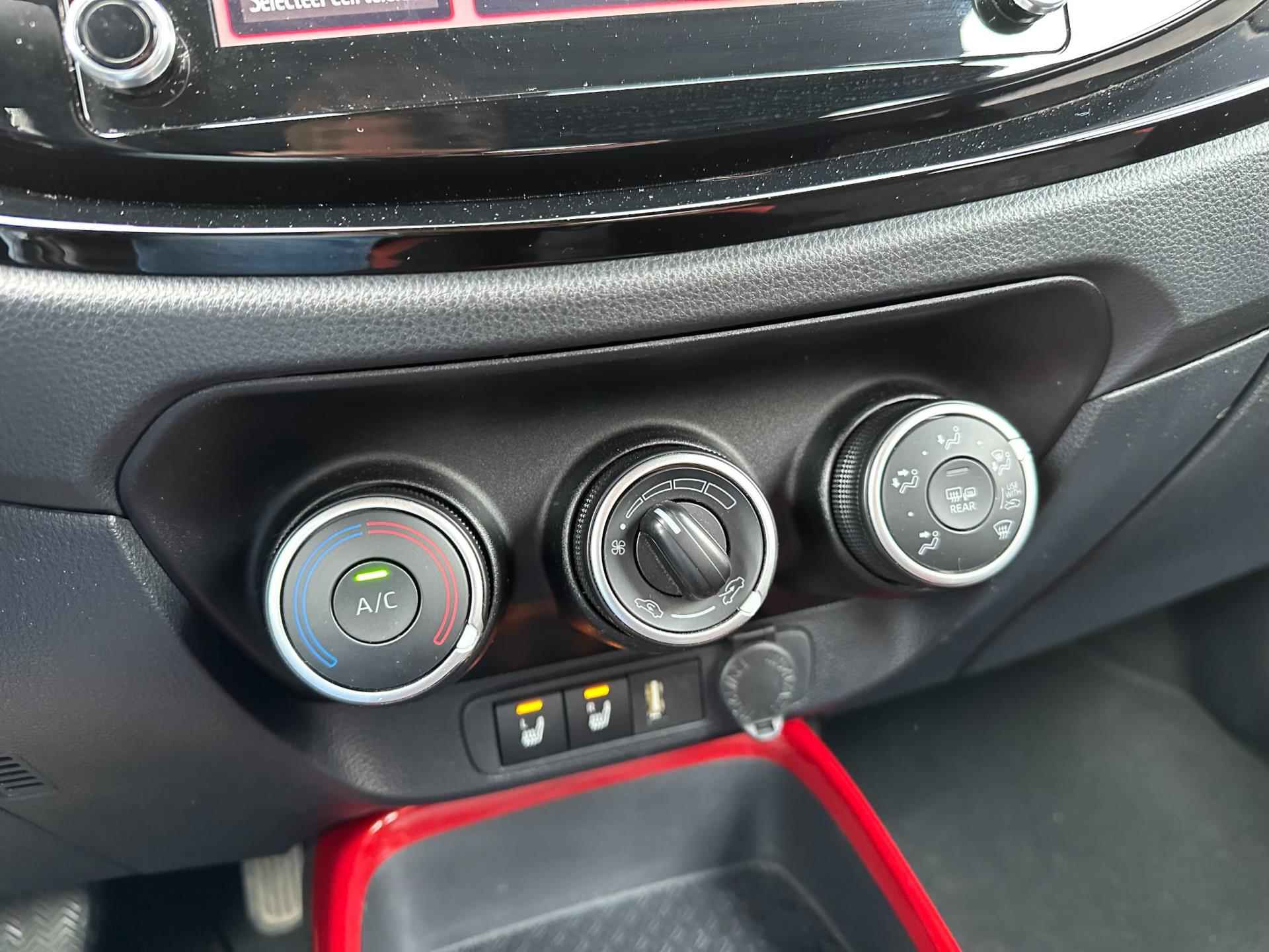 Toyota Aygo X 1.0 VVT-i S-CVT + Camera | LED | Cruise | Lane Assist | Stoelverwarming | Rijklaarprijs - 22/26