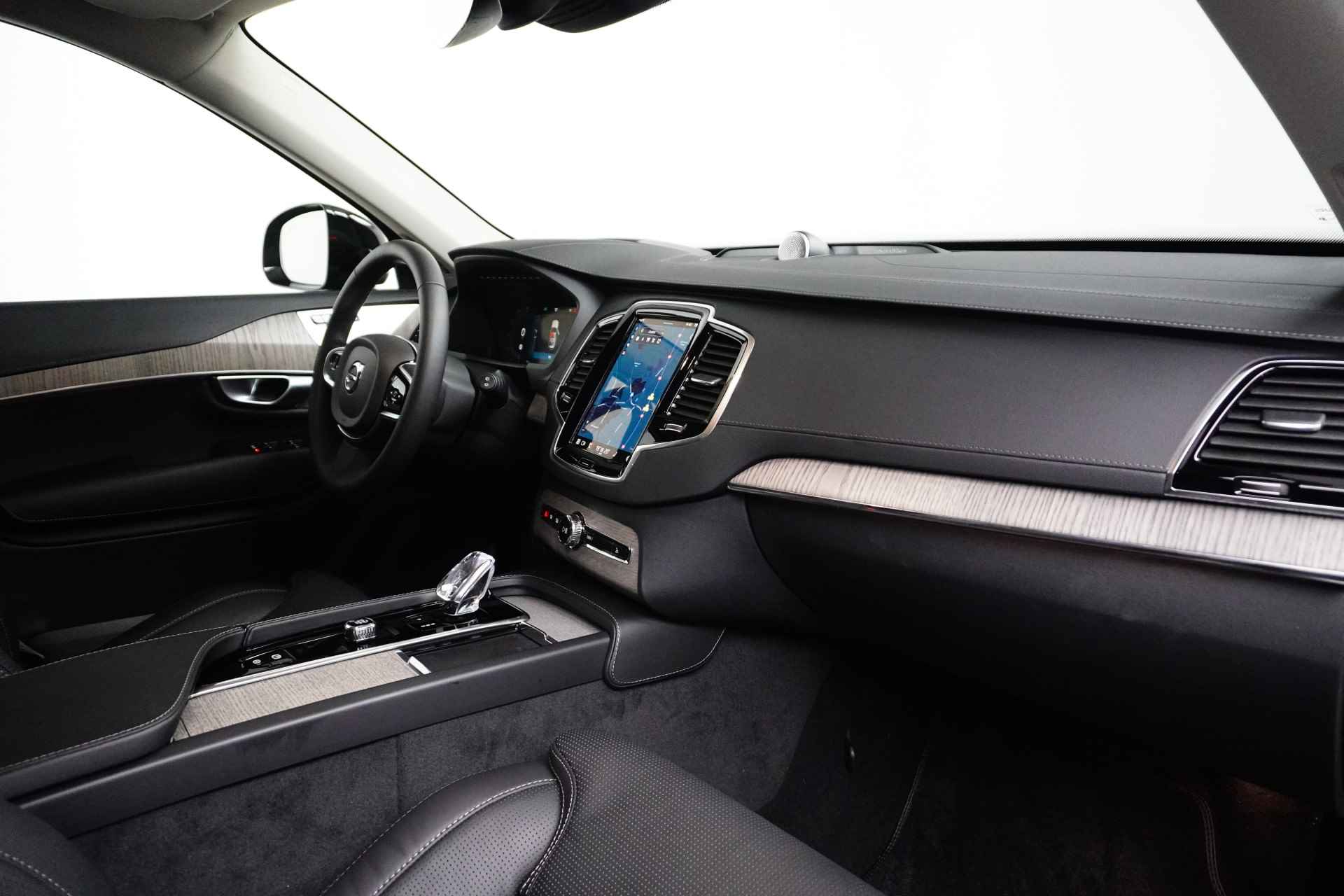 Volvo XC90 T8 Ultimate Dark | Luchtvering | Bowers&Wilkins | 360° Camera | Massage stoelen i.c.m. Nappa leder | Head-up Display | BLIS | Tr - 7/38