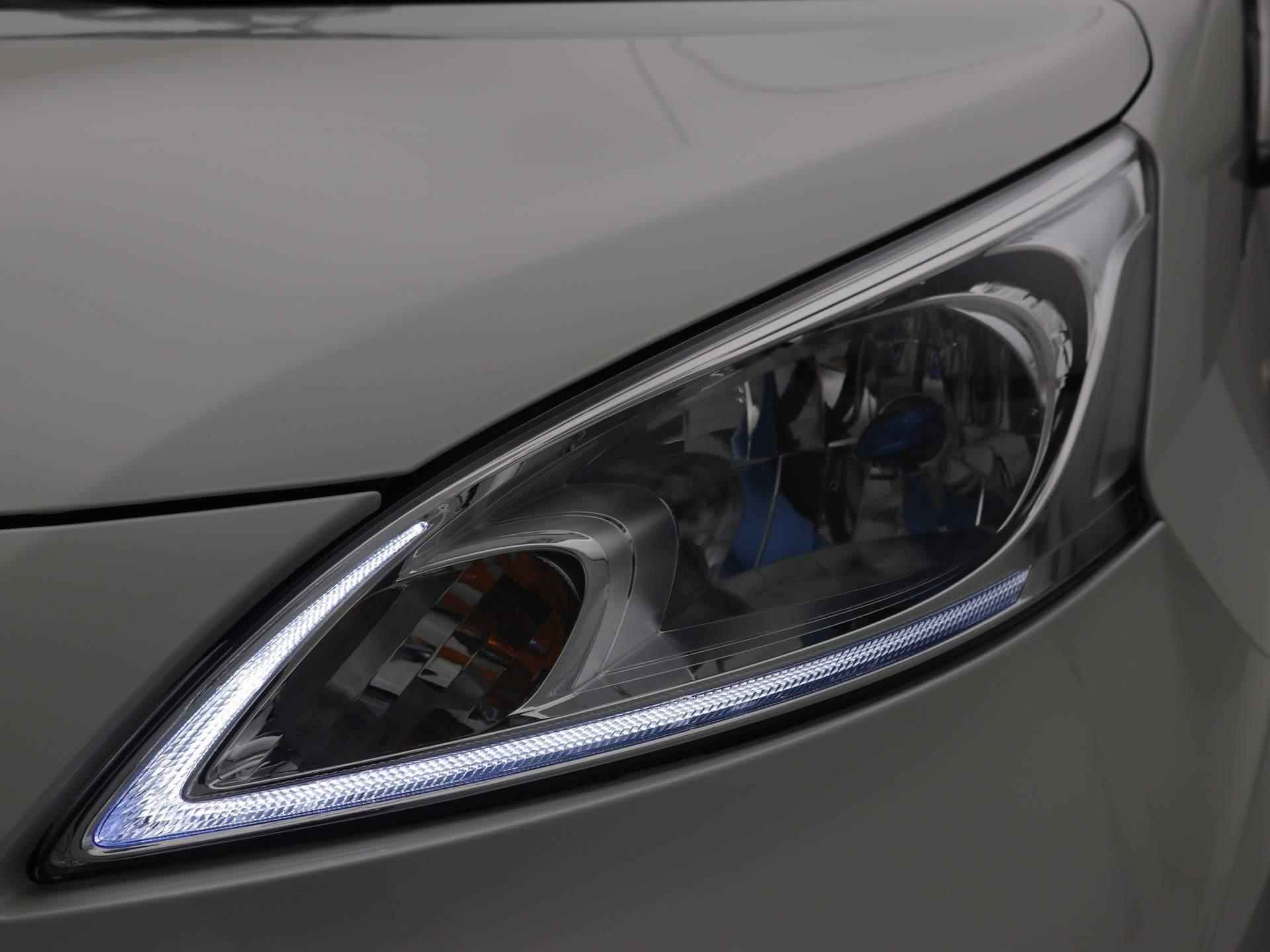 Nissan e-NV200 Evalia 40 kWh Connect Edition 5-Persoons / 200KM ACTIERADIUS / HOGE INSTAP / NAVIGATIE / DUBBELE SCHUIFDEUREN / CRUISE CONTROL / - 55/63