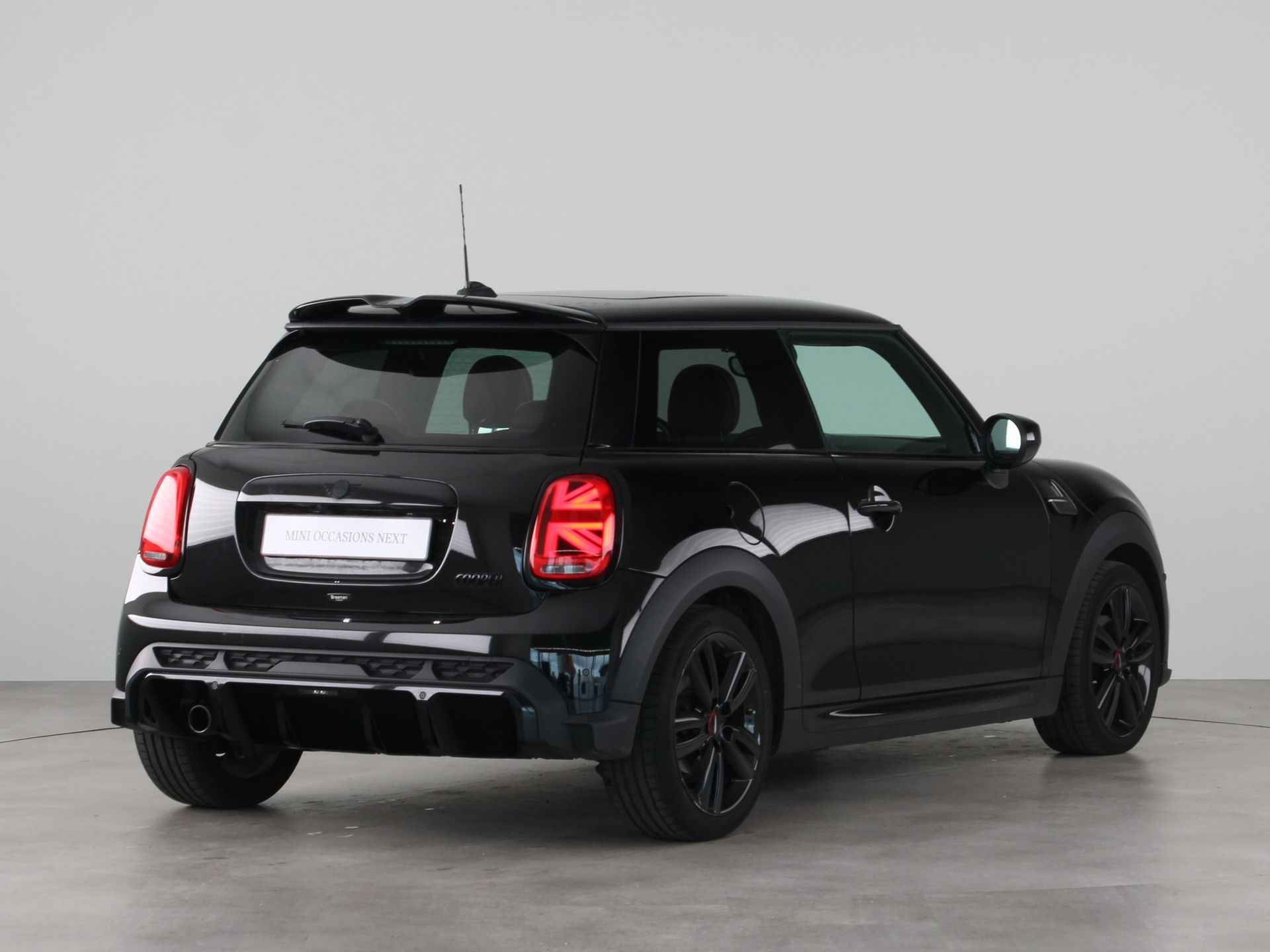 MINI 3-deurs Cooper John Cooper Works Trim Aut. - 10/24