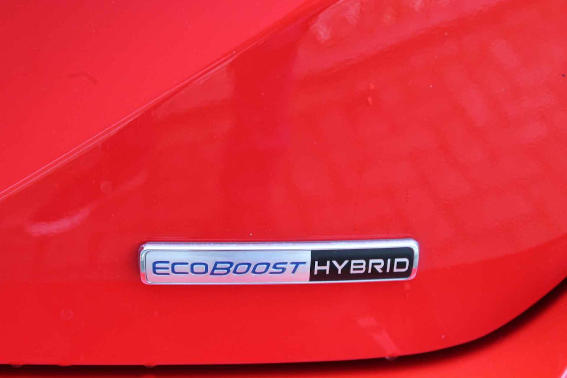 FORD Fiesta 1.0 EcoBoost Hybrid ST-Line X - 15/36