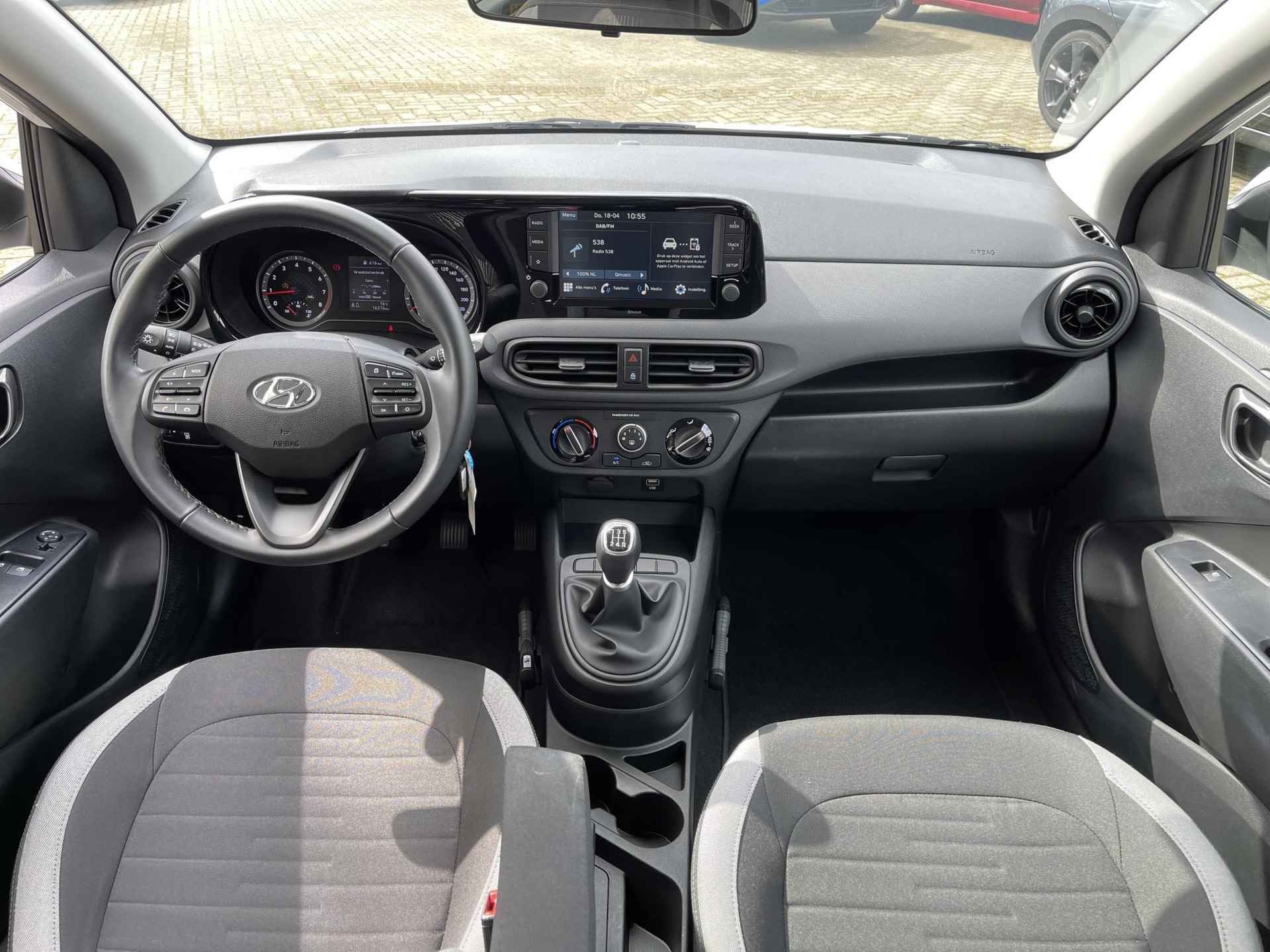 Hyundai i10 1.0 Comfort | Apple Carplay/Android Auto | Camera | Cruise Control | Airco | Bluetooth Tel. | DAB | Rijklaarprijs! - 13/24