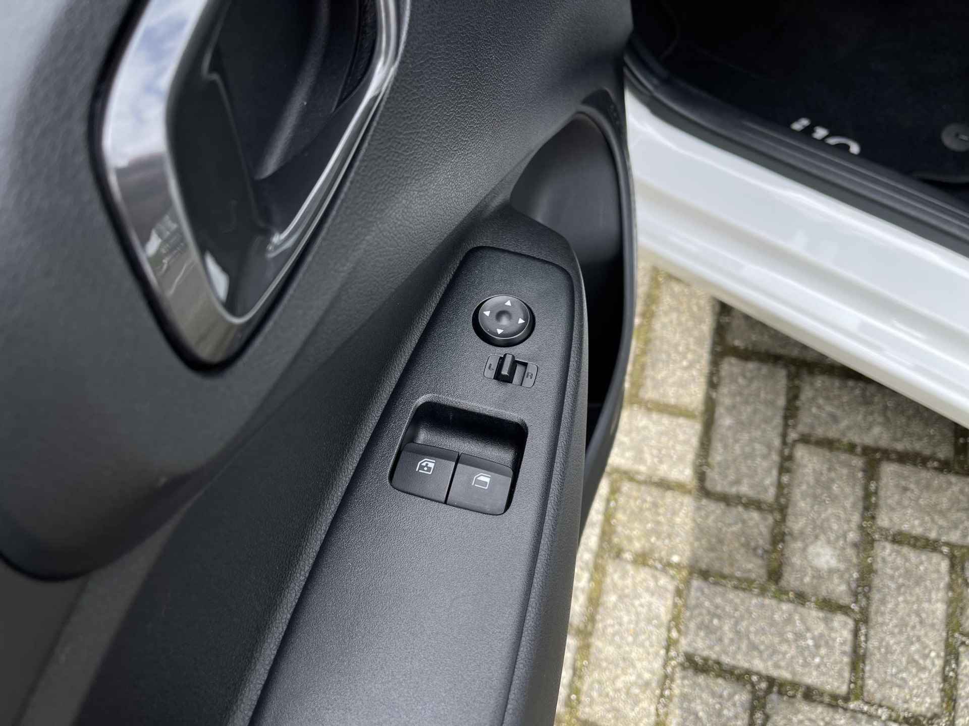 Hyundai i10 1.0 Comfort | Apple Carplay/Android Auto | Camera | Cruise Control | Airco | Bluetooth Tel. | DAB | Rijklaarprijs! - 22/24