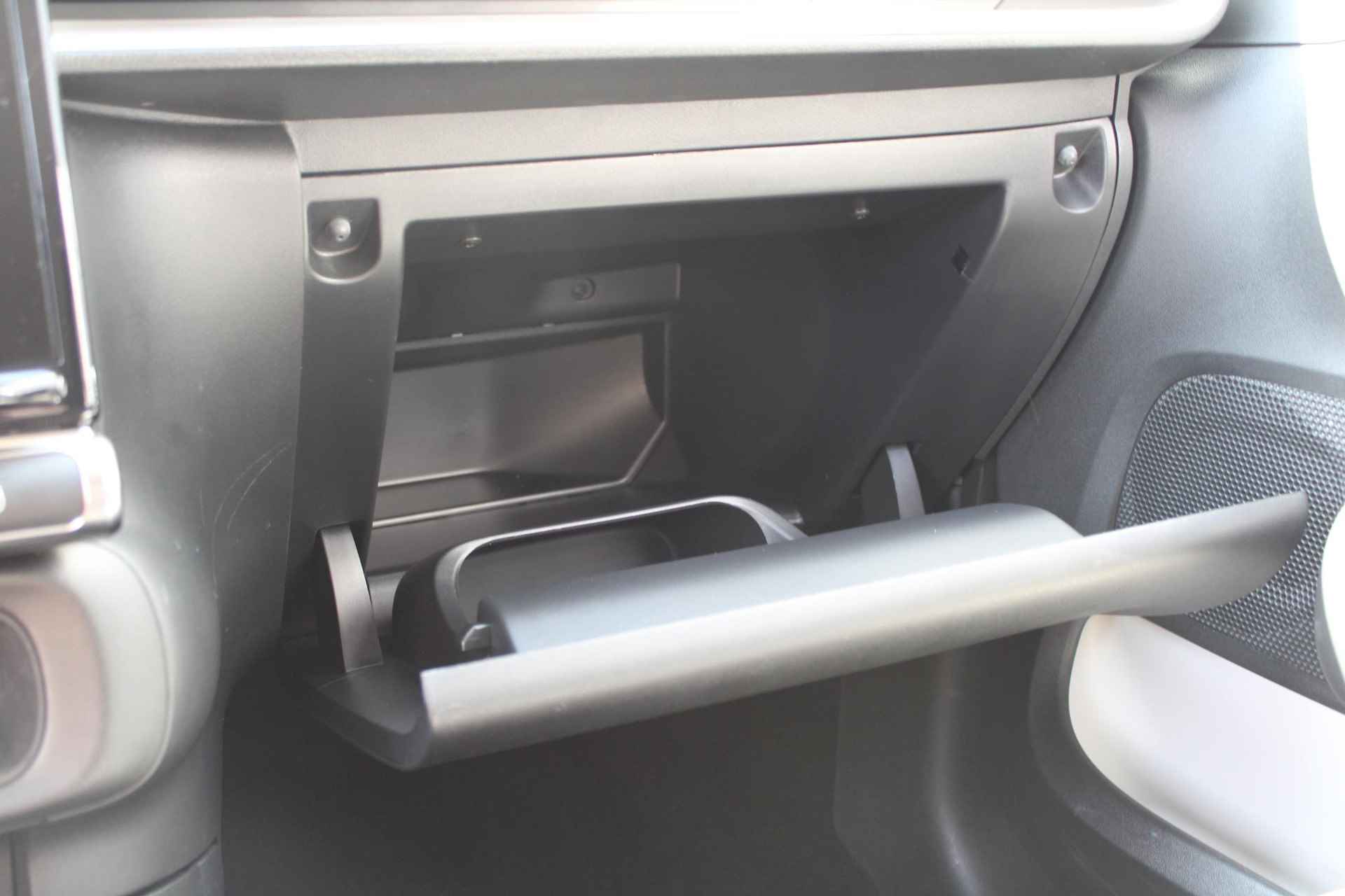 Citroen C3 1.2 PT 83 Feel | Apple Carplay | Cruise & Climate Control | Rijklaarprijs - 15/21