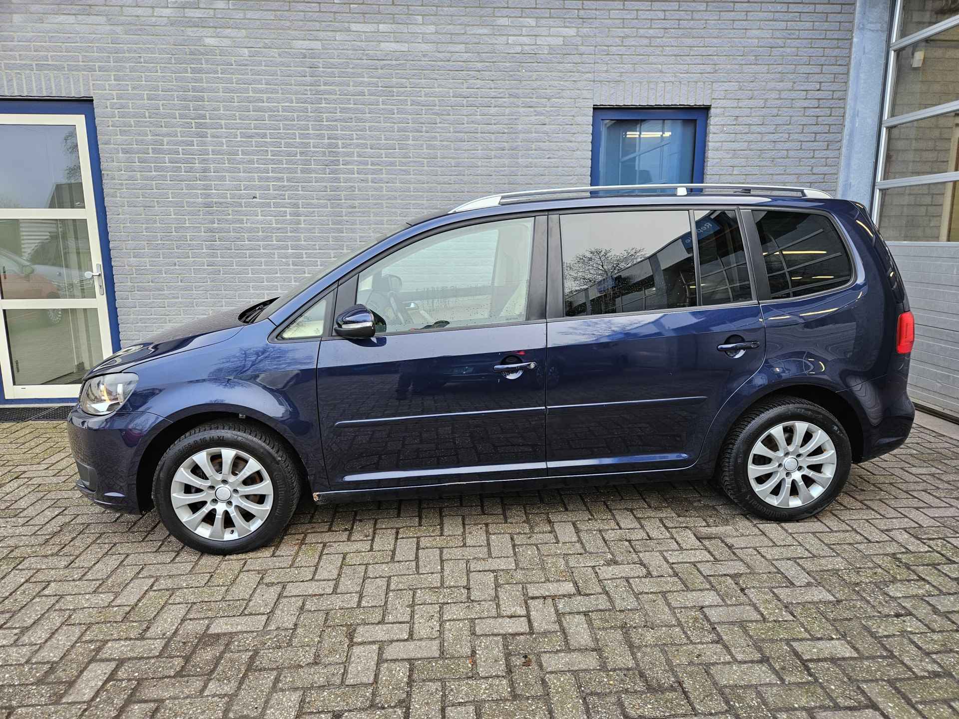 Volkswagen Touran 1.2 TSI Comfortline BlueMotion 7p. Inclusief Afleveringskosten - 2/39