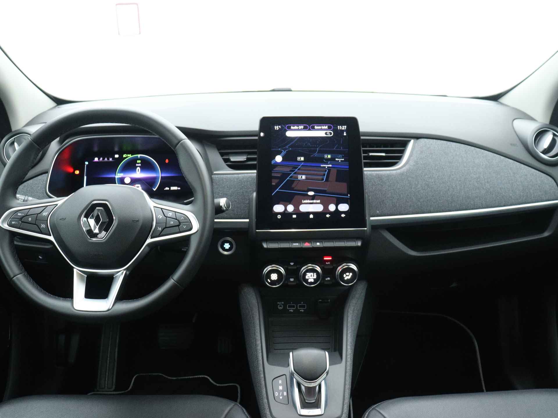 Renault ZOE R135 Intens 52 kWh | Bose | 9'3 Navigatie | Camera | Climate Control | Digitaal Dashboard | - 6/46