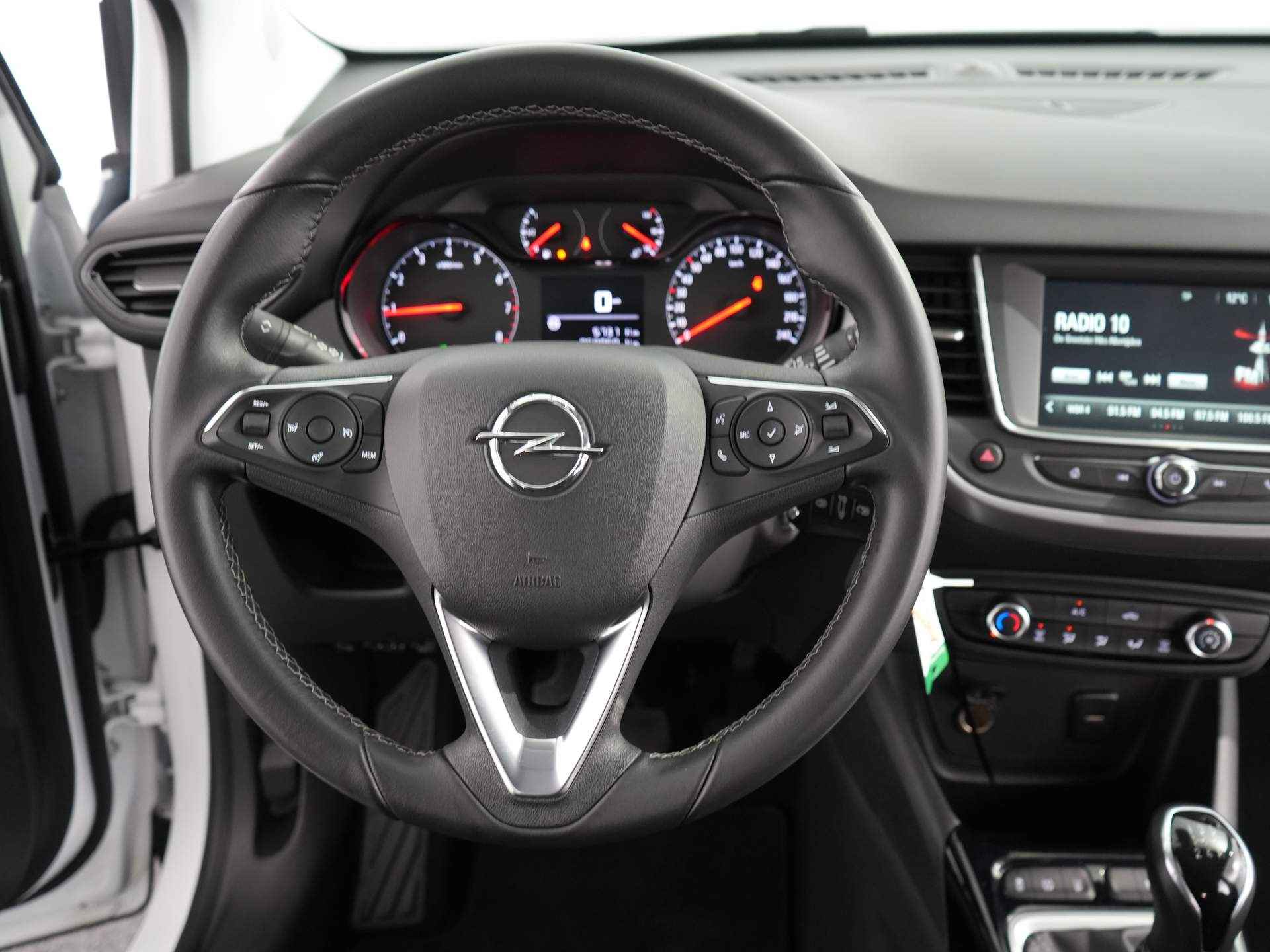 Opel Crossland X 1.2 Innovation | Parkeersensoren achter | Airco | Cruise controle | Apple carplay/ Android auto - 6/29