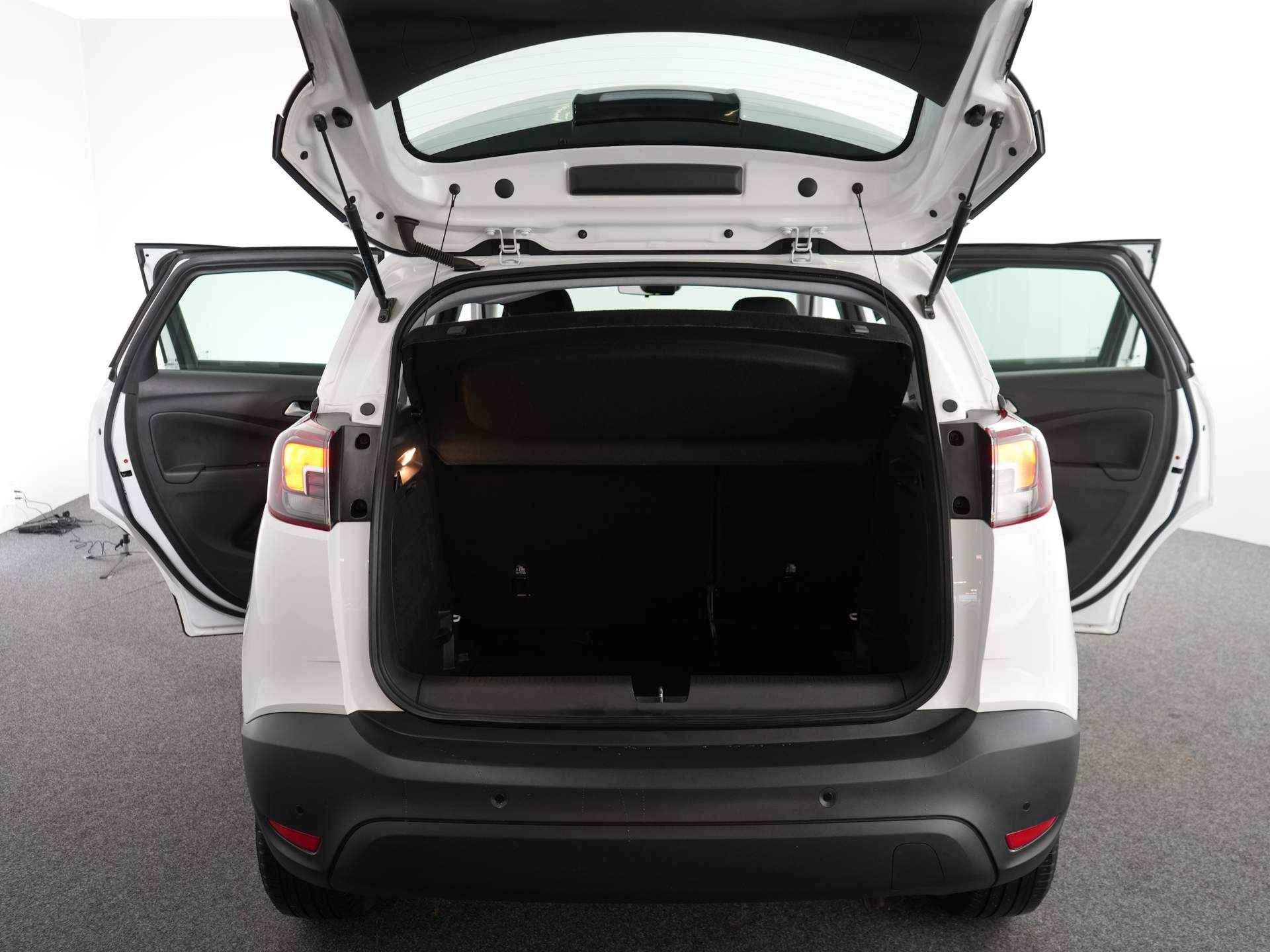 Opel Crossland X 1.2 Innovation | Parkeersensoren achter | Airco | Cruise controle | Apple carplay/ Android auto - 12/29