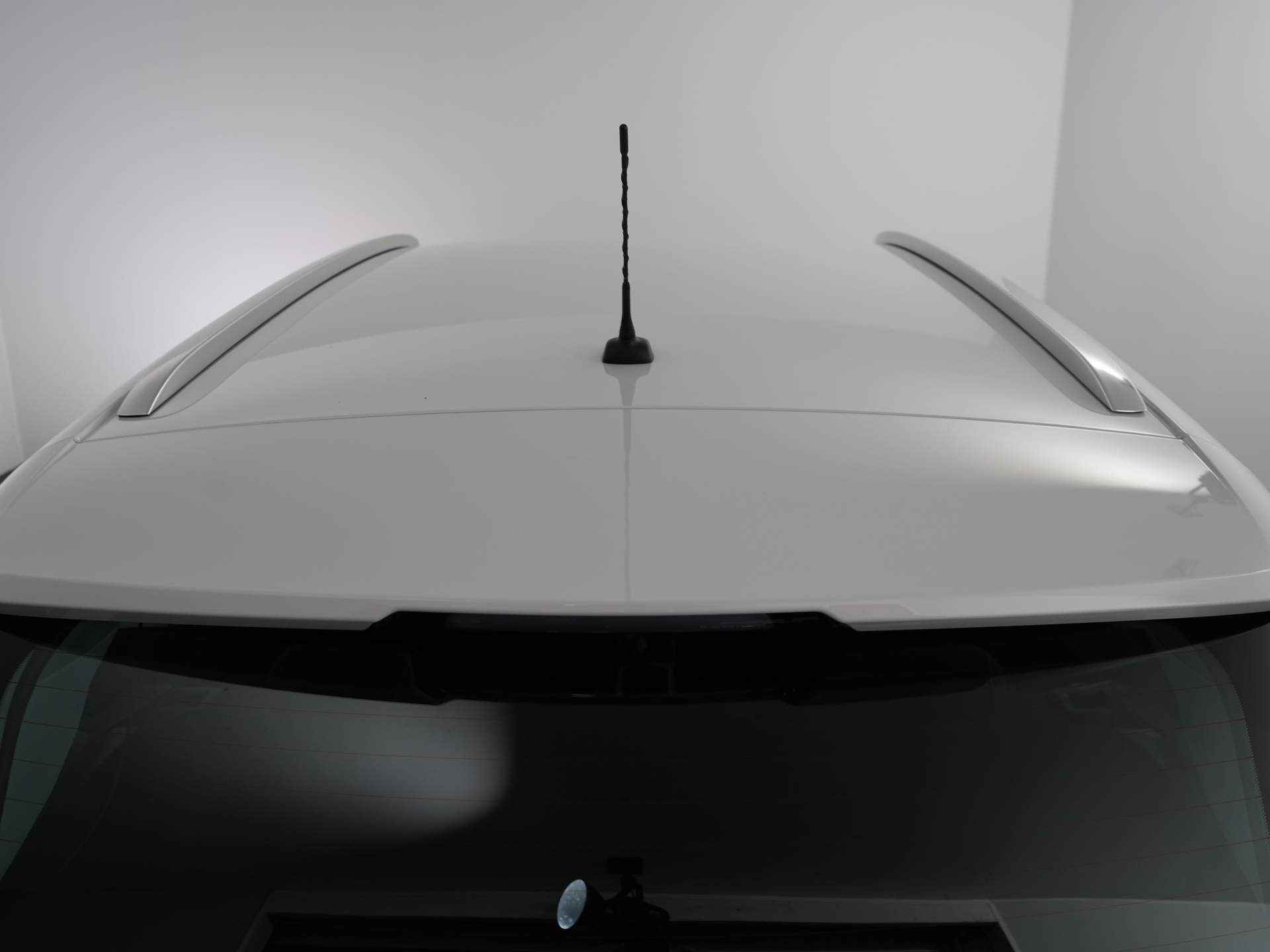 Opel Crossland X 1.2 Innovation | Parkeersensoren achter | Airco | Cruise controle | Apple carplay/ Android auto - 29/29