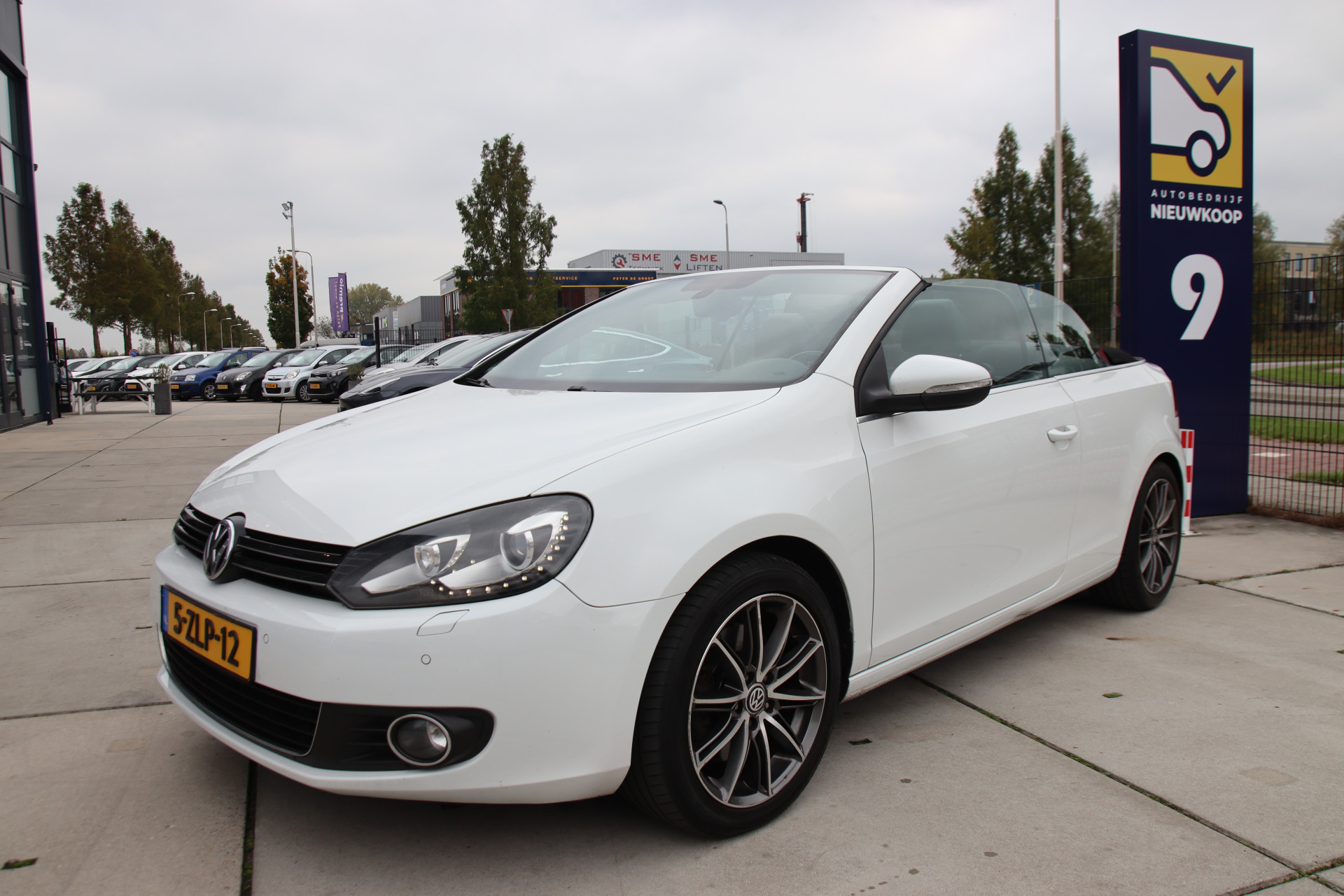 Volkswagen GOLF Cabriolet 2.0 TDI Highline Bluemotion Leder, 2x PDC, Stoel vw, Xenon, BOMVOL! WINTERSALE!