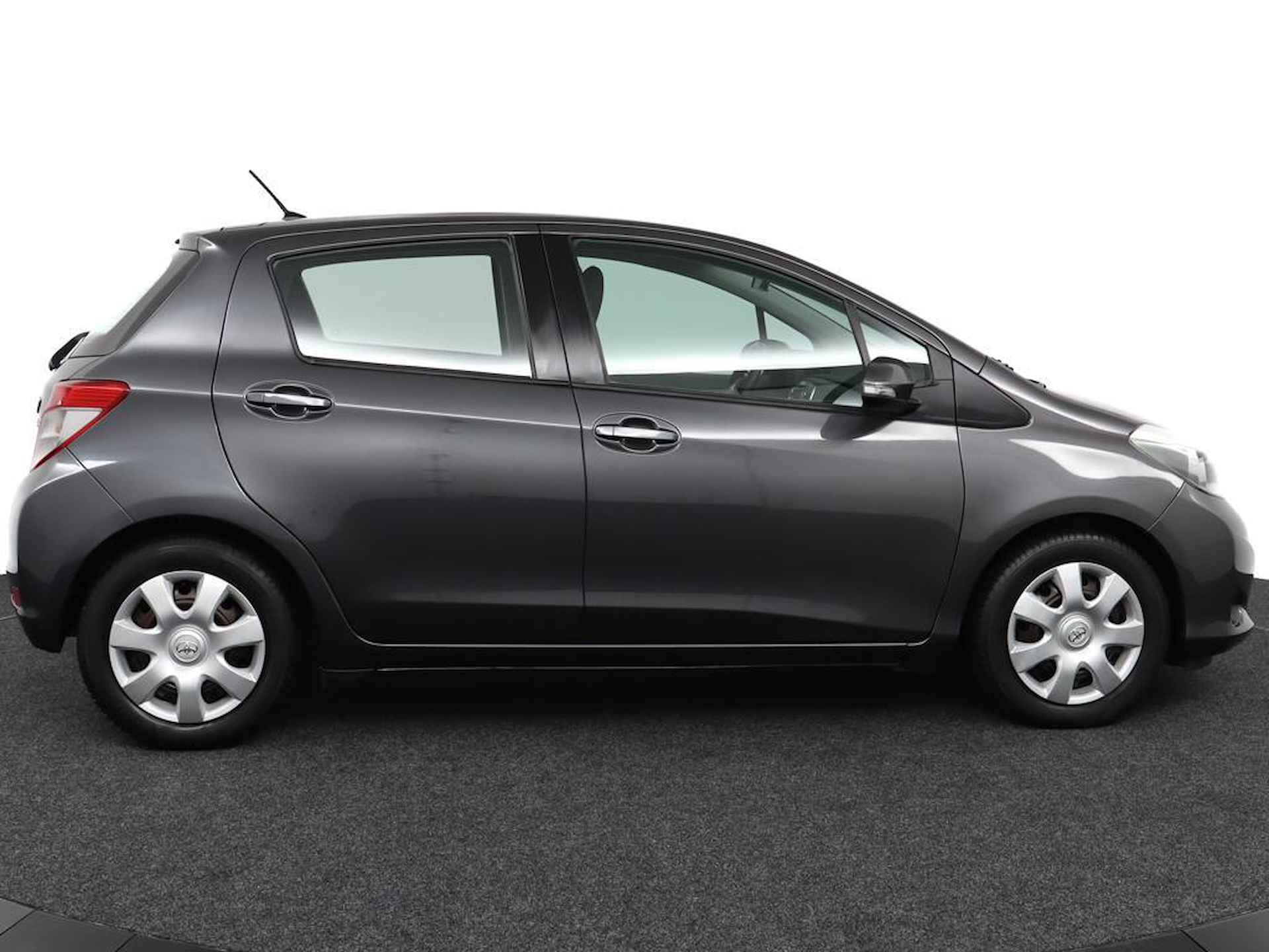 Toyota Yaris 1.0 VVT-i ASPIRATION | Airco | Parkeercamera | Cruise-Control | - 13/45