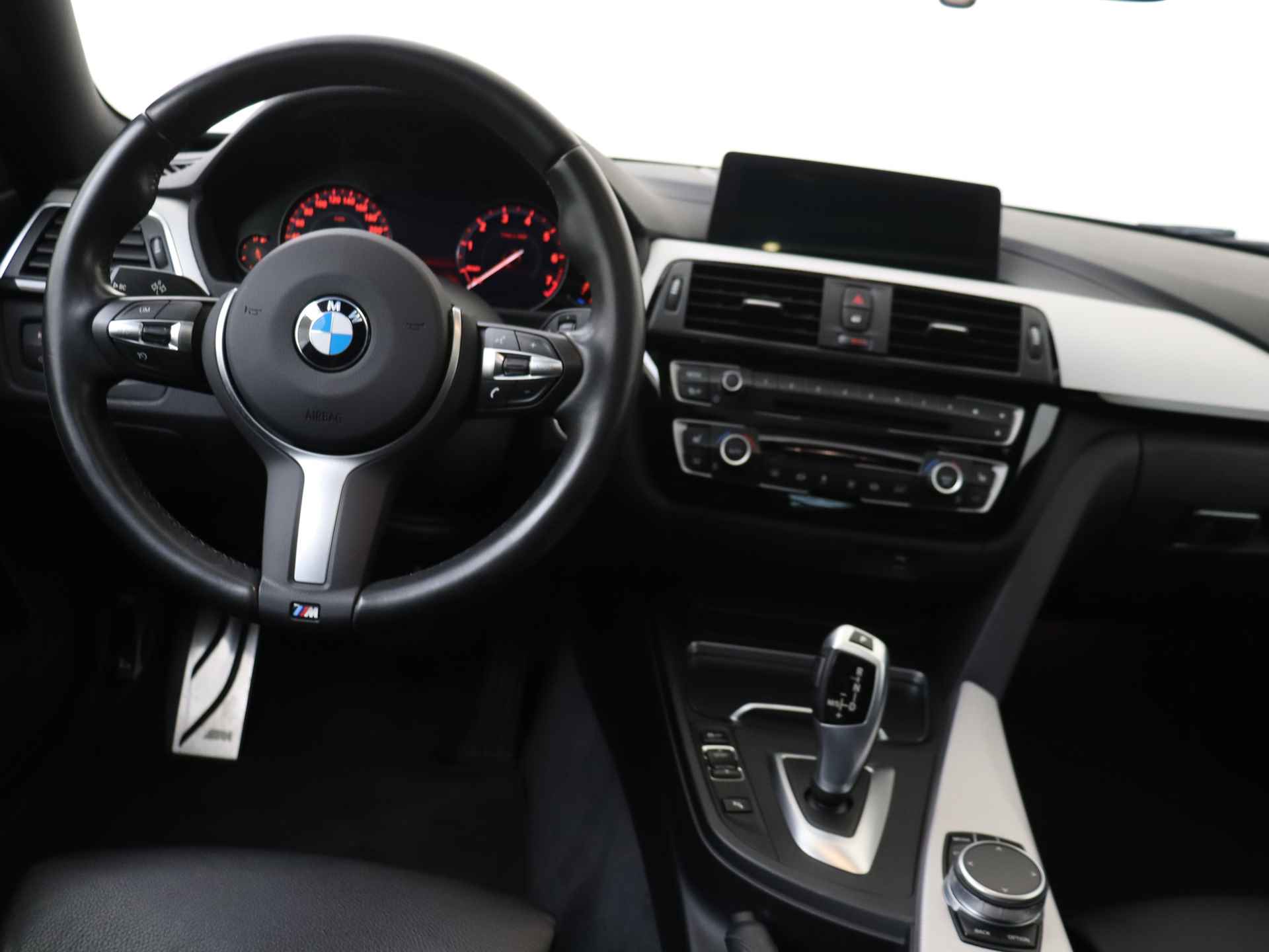 BMW 4 Serie Gran Coupé 418i High Executive Automaat | M-Sport | Leder | Schuifdak - 6/33