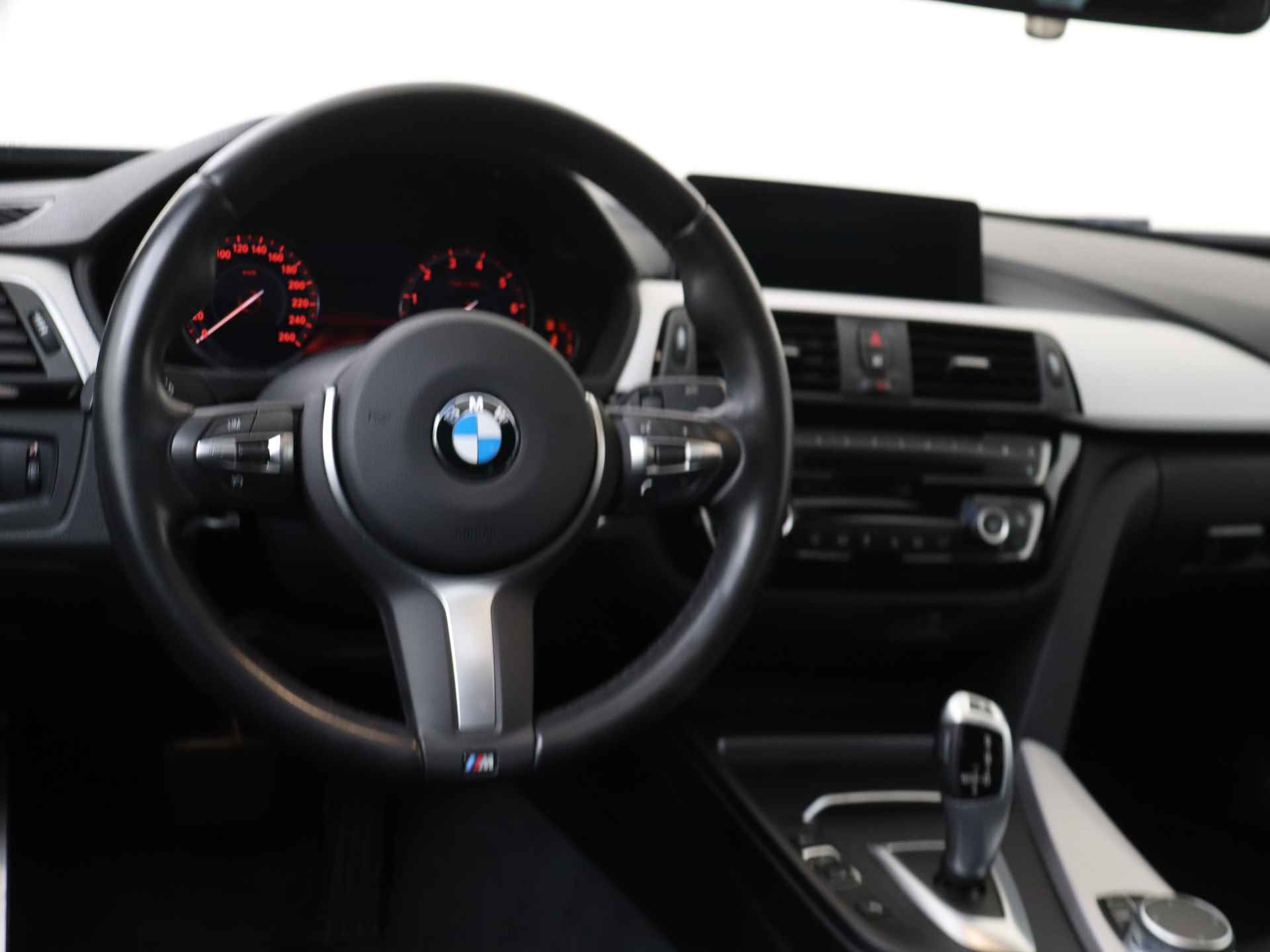 BMW 4 Serie Gran Coupé 418i High Executive Automaat | M-Sport | Leder | Schuifdak - 7/33