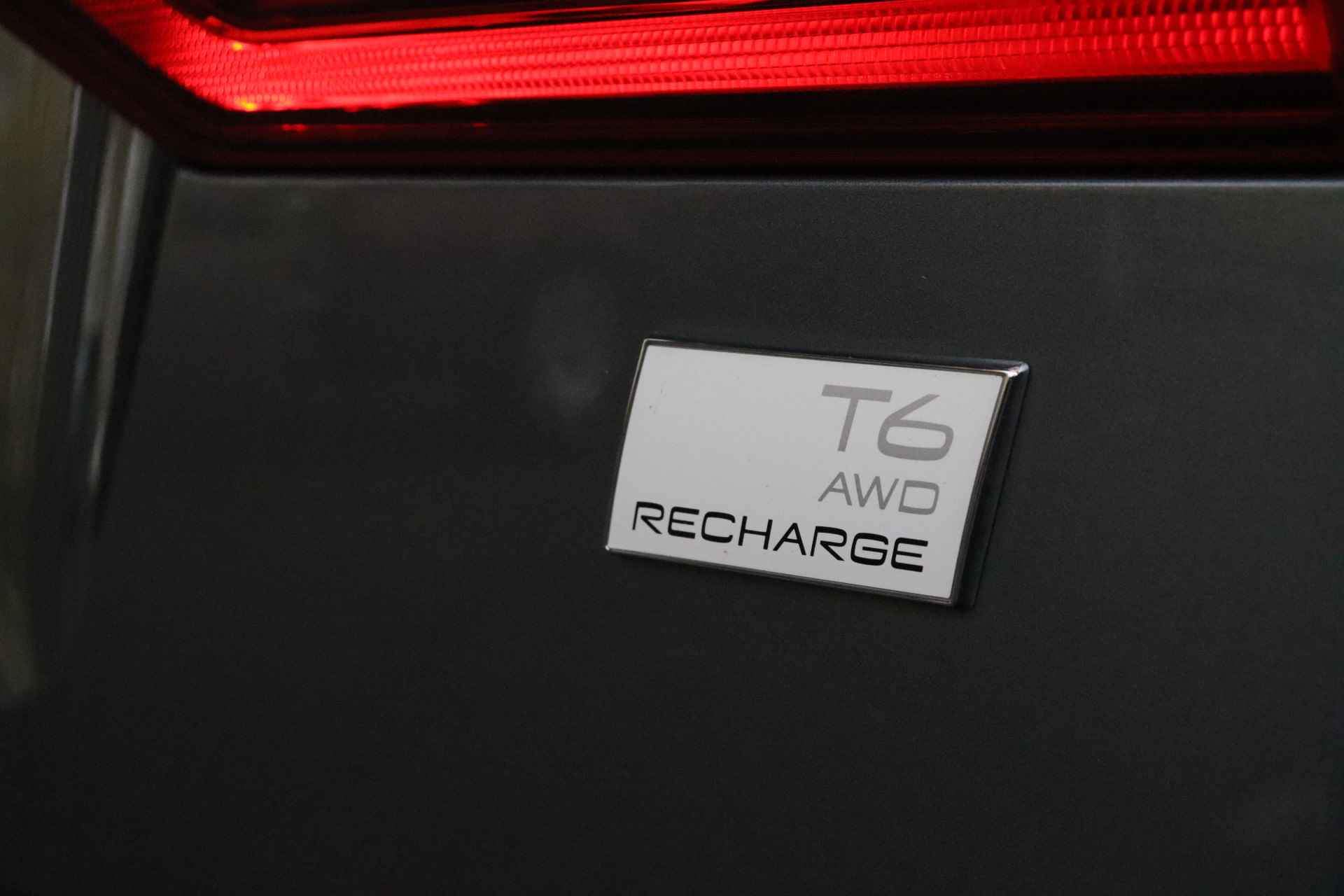Volvo XC60 T6 AWD Recharge Inscription | Bowers & Wilkins | Luchtvering | Trekhaak | Stoelventilatie | Stoelmassage | Full LED Meesturende - 76/81