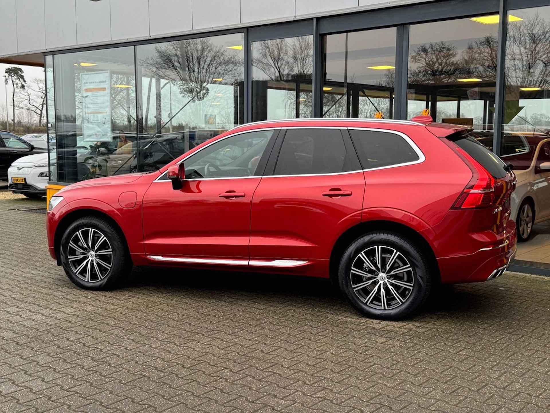 VOLVO Xc60 2.0 Recharge T6 R-Design - stoel/stuurverwarm - schuif/kanteldak - 2/15