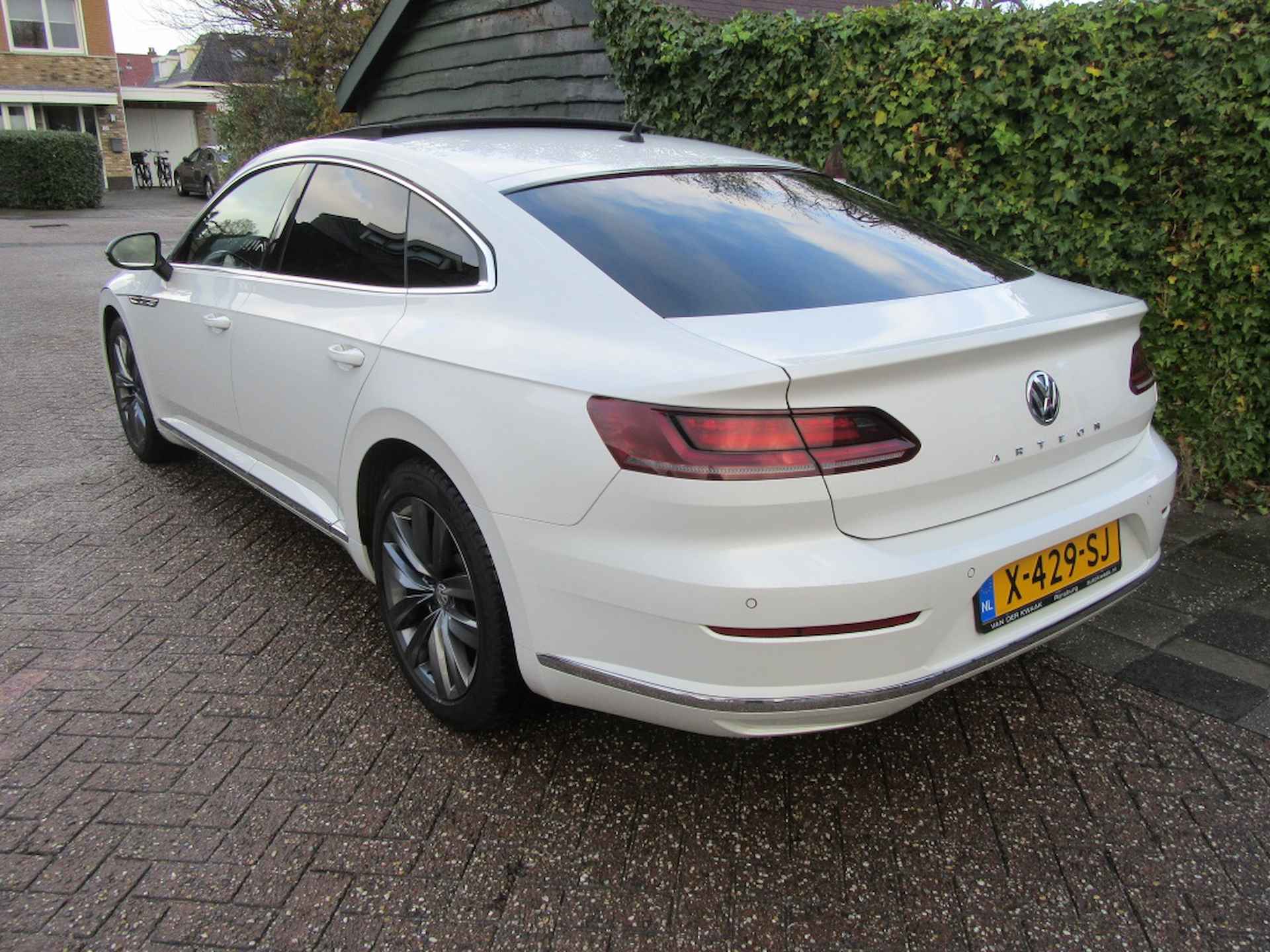 Volkswagen Arteon 1.5 TSI Elegance Bns - 27/31