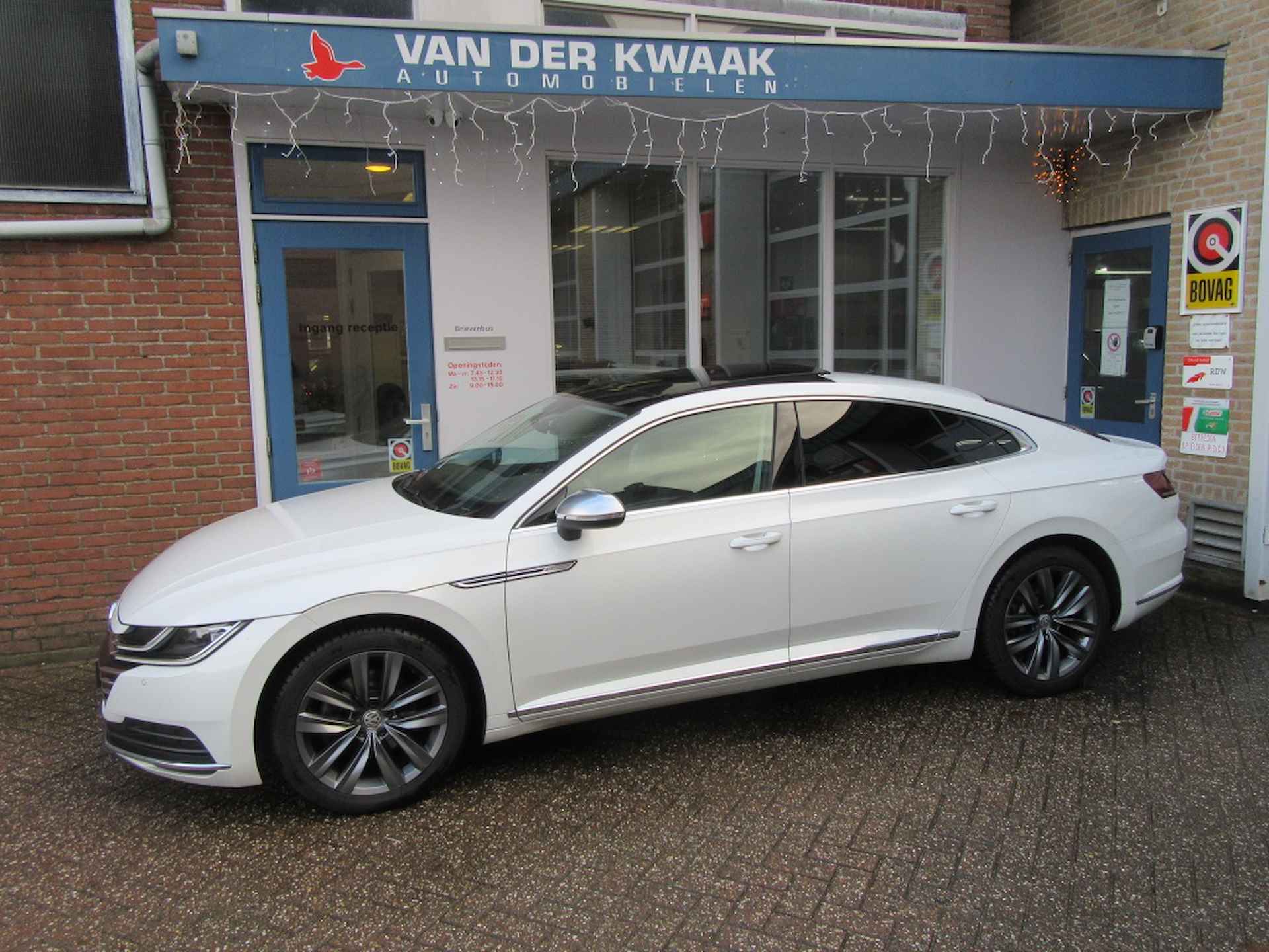 Volkswagen Arteon 1.5 TSI Elegance Bns - 28/31