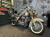 Harley-Davidson FLHRC Road King Classic