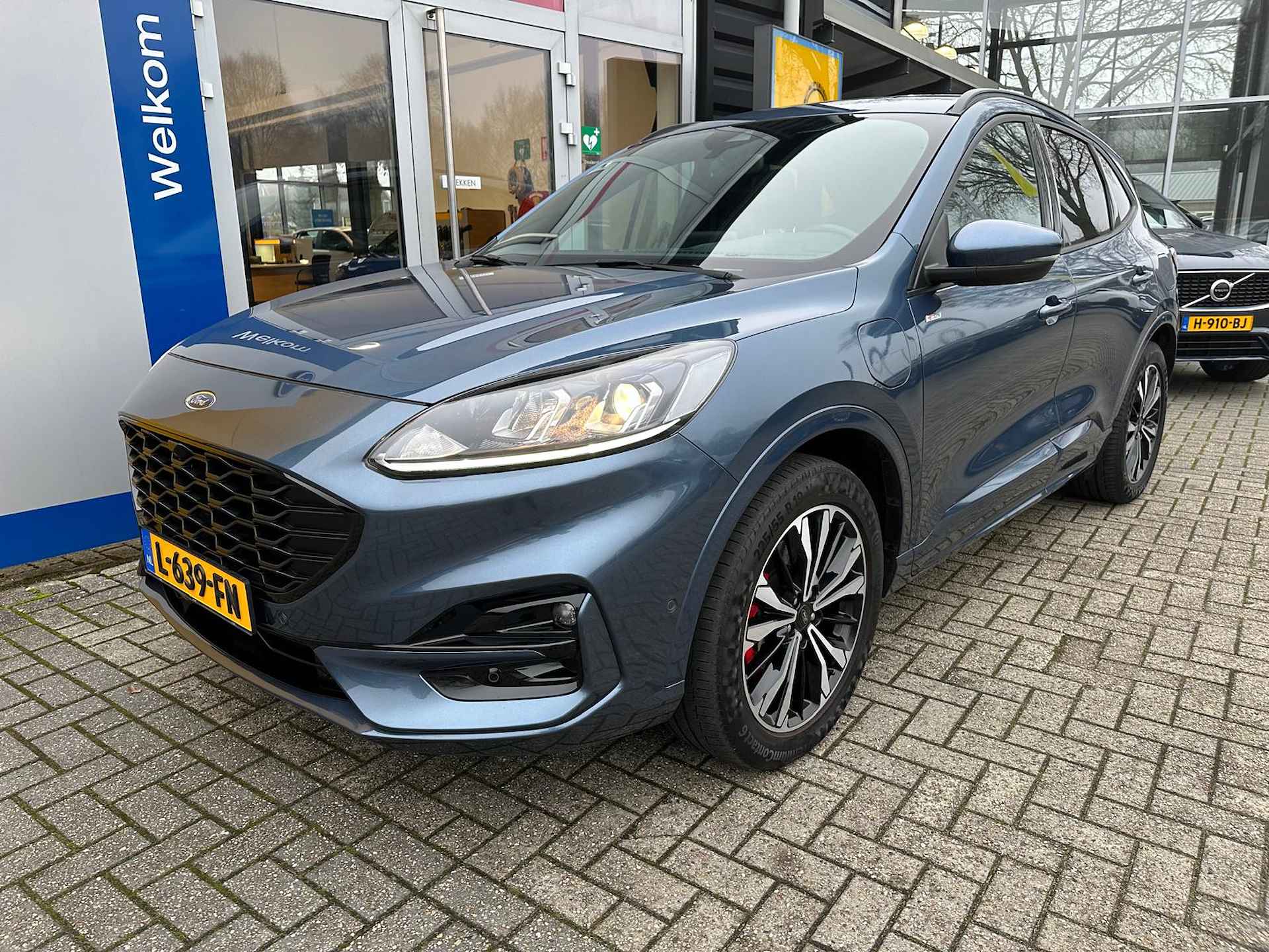 Ford Kuga 2.5 225 PK PLUG-IN HYBRID ST-Line | STOEL/STUUR EN VOORRUITVERWARMING| CAMERA| ADAPTIVE CRUISE| PARKEERSENSOREN V+A| NAVIGATIE| - 2/33