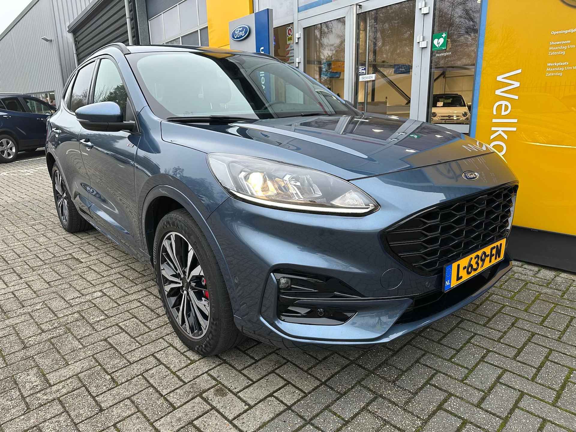 Ford Kuga 2.5 225 PK PLUG-IN HYBRID ST-Line | STOEL/STUUR EN VOORRUITVERWARMING| CAMERA| ADAPTIVE CRUISE| PARKEERSENSOREN V+A| NAVIGATIE| - 8/33