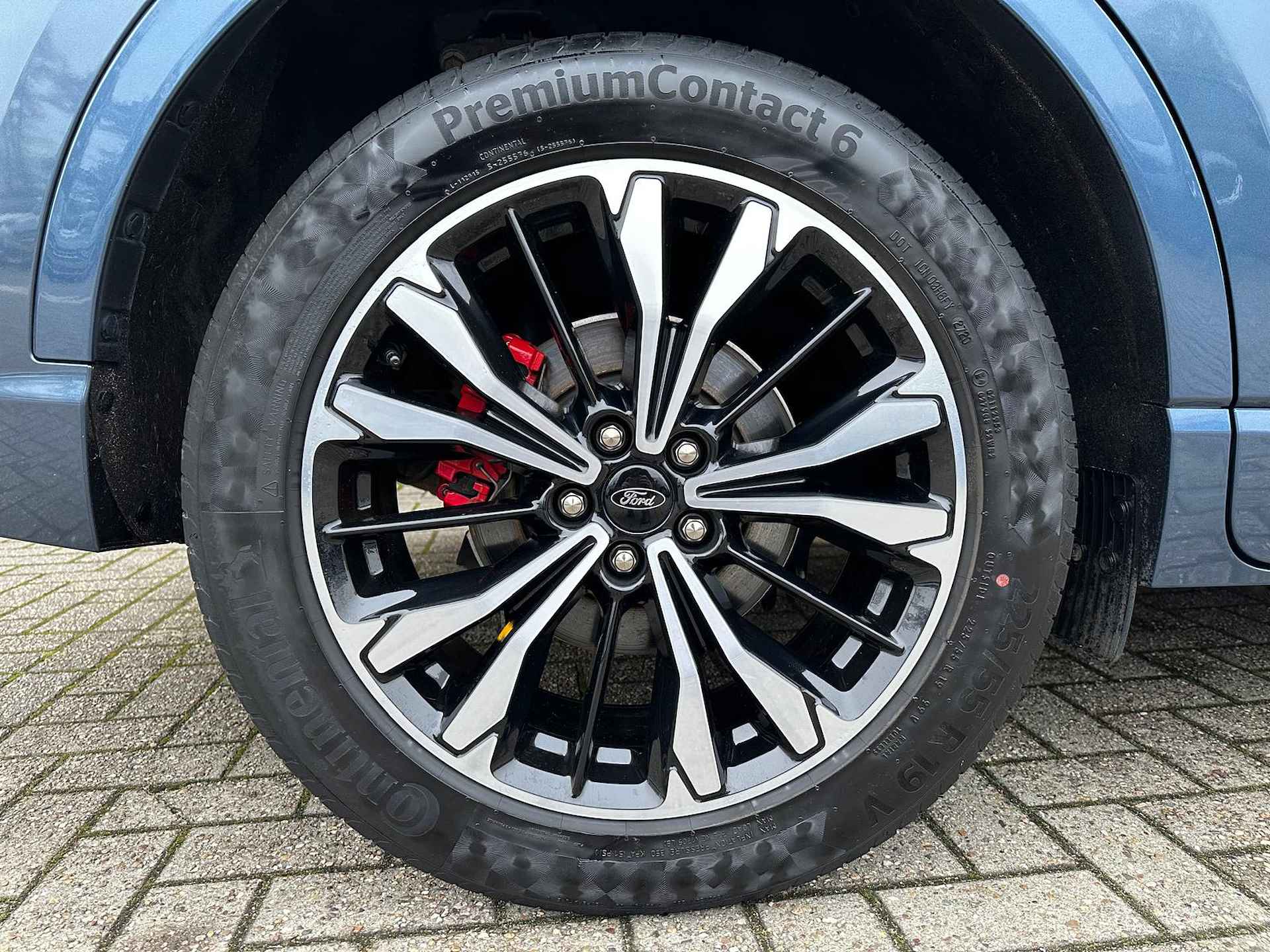 Ford Kuga 2.5 225 PK PLUG-IN HYBRID ST-Line | STOEL/STUUR EN VOORRUITVERWARMING| CAMERA| ADAPTIVE CRUISE| PARKEERSENSOREN V+A| NAVIGATIE| - 30/33