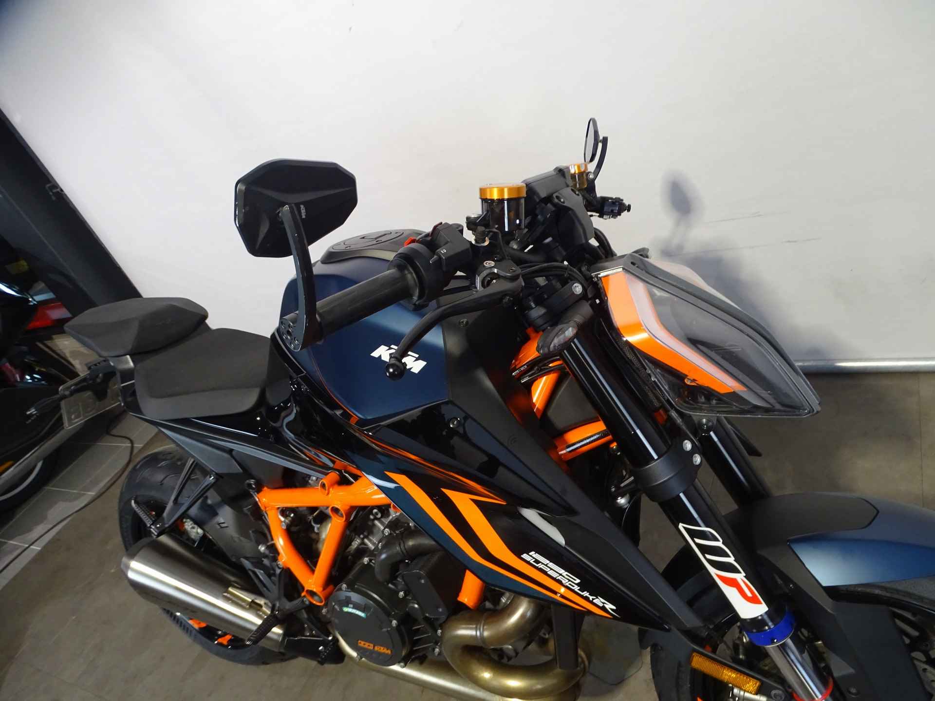 KTM 1290 SUPER DUKE R EVO - 2/9