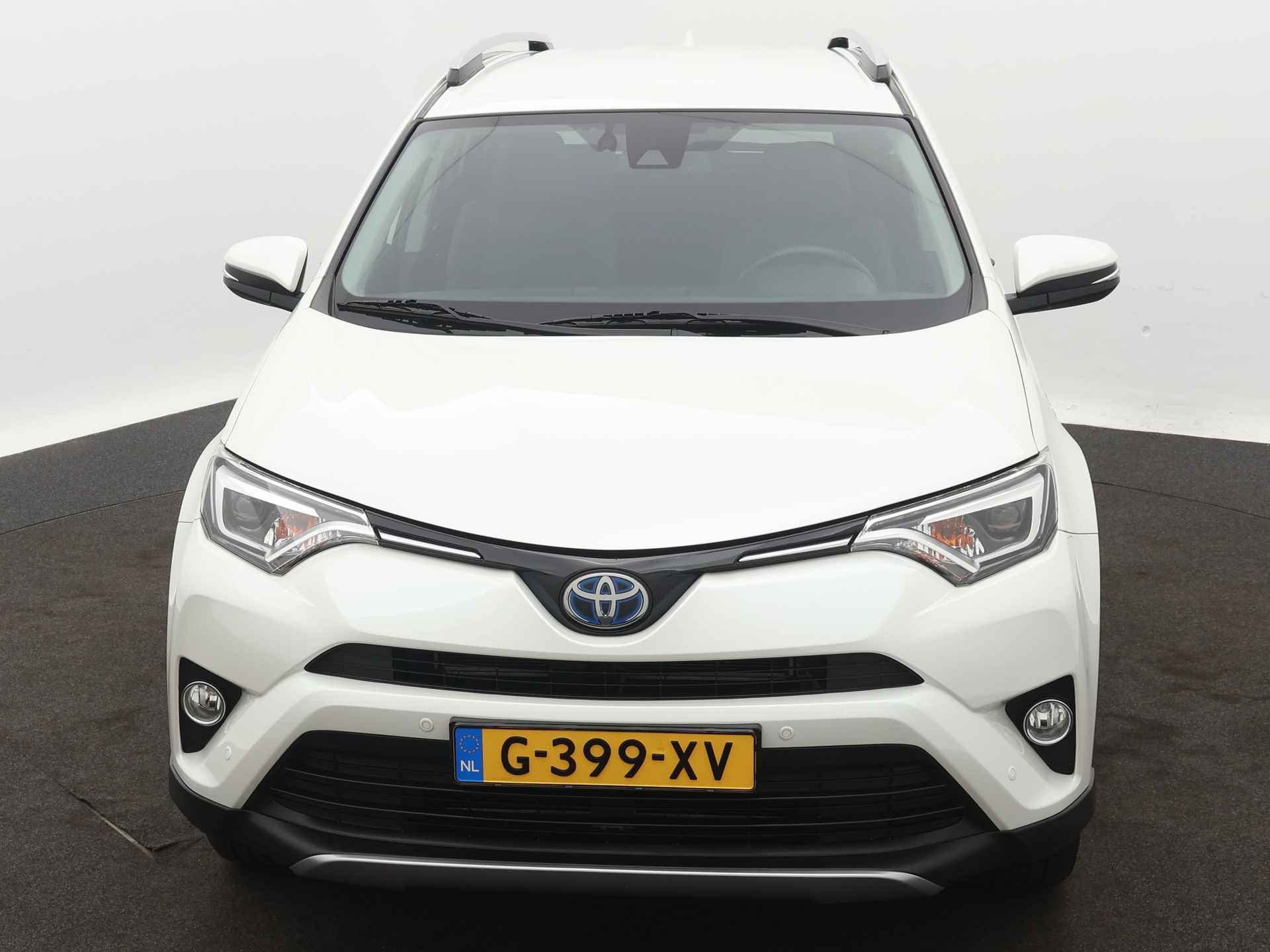 Toyota RAV4 2.5 Hybrid Executive Limited | Navigatie | Leder | Trekhaak | - 28/48