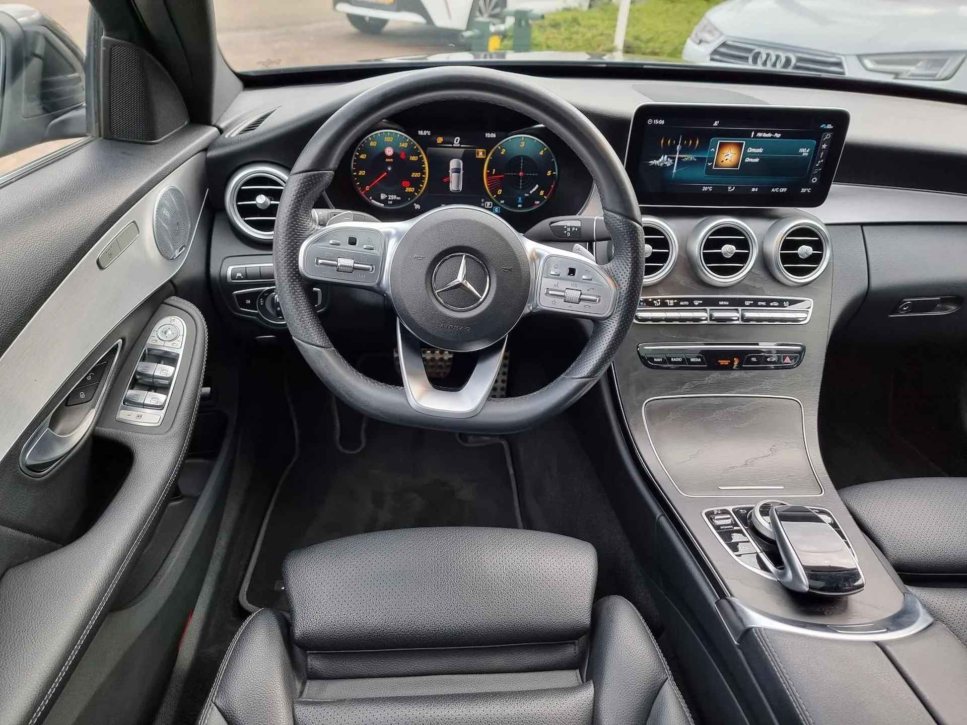 Mercedes-Benz C 300 D Premium |AMG|PANO|BURMESTER|TREKHAAK| - 3/32