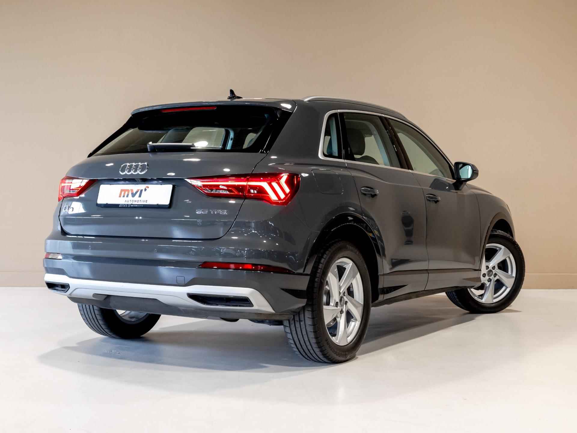 Audi Q3 35 TFSI Advanced / 150pk / Trekhaak / Dodehoek herkenning / Achteruitrij camera / - 2/37